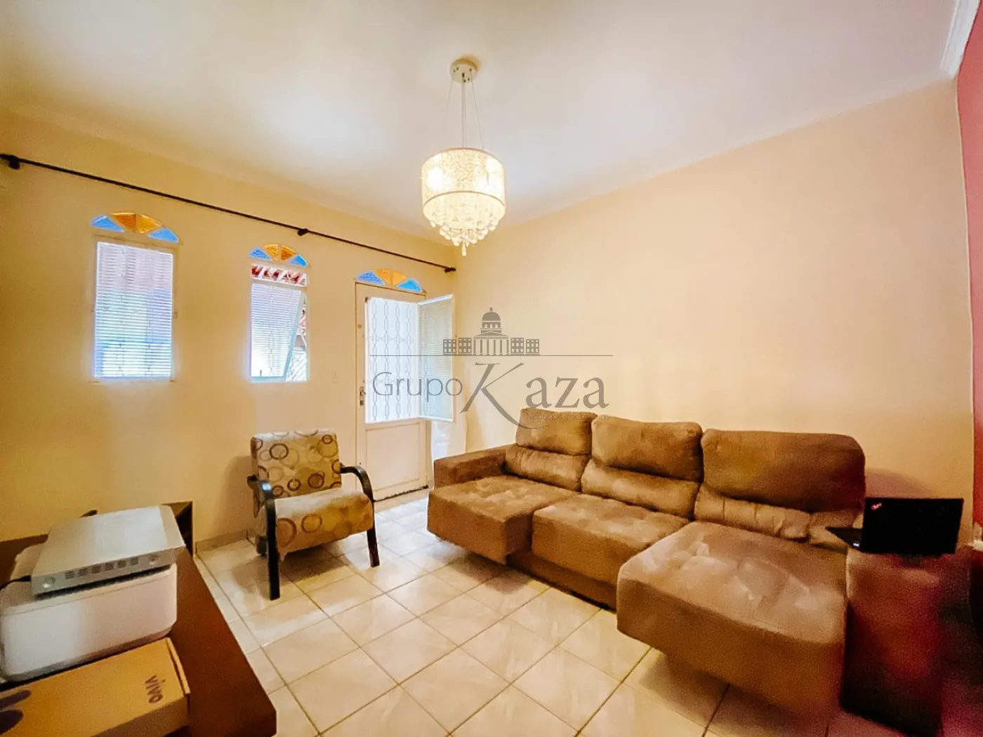 Foto 1 de Casa Padrão em Parque Santo Antônio, Jacareí - imagem 1 Foto 1 de Casa Padrão em Parque Santo Antônio, Jacareí - imagem 1