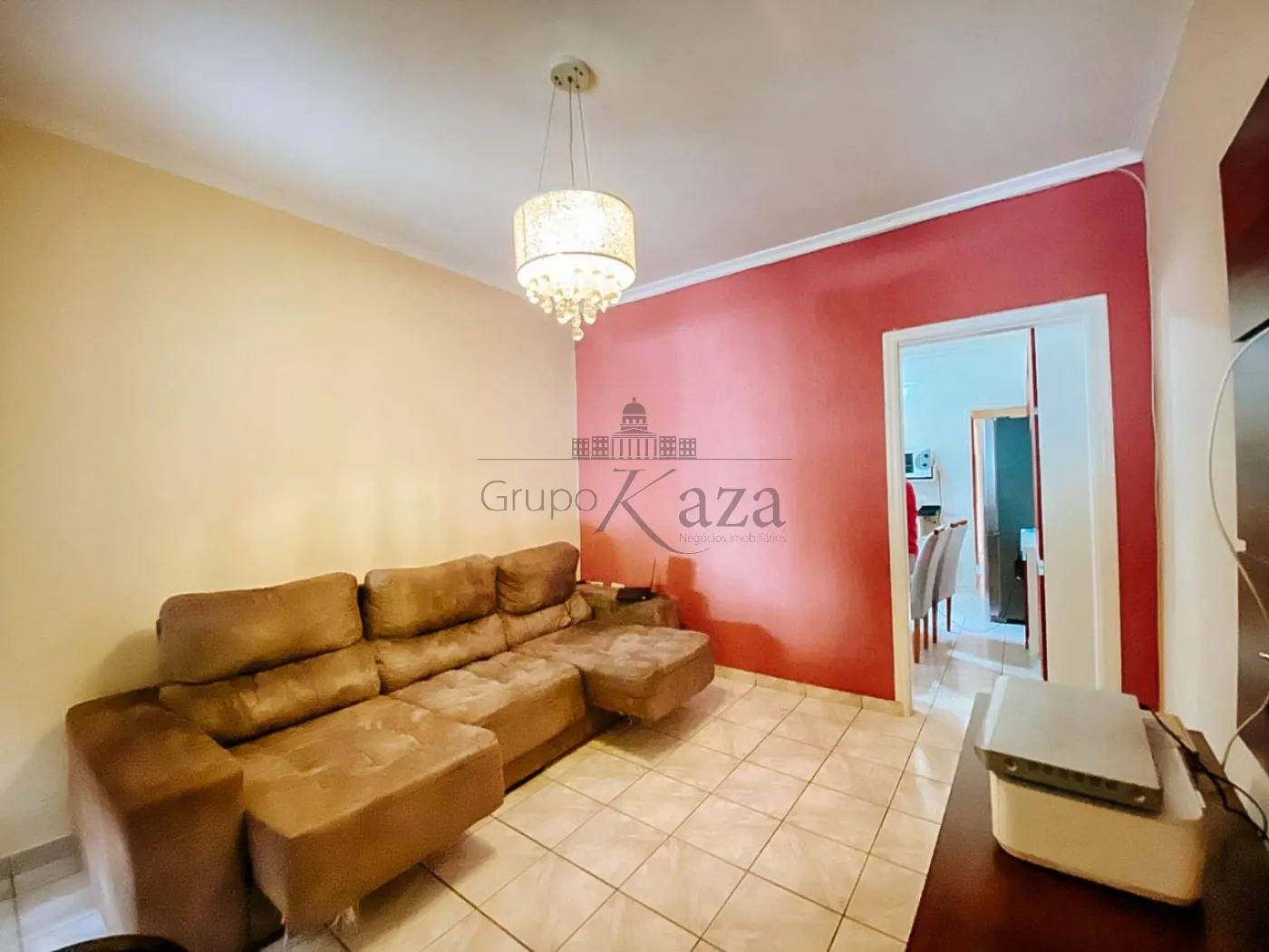 Foto 2 de Casa Padrão em Parque Santo Antônio, Jacareí - imagem 2 Foto 2 de Casa Padrão em Parque Santo Antônio, Jacareí - imagem 2