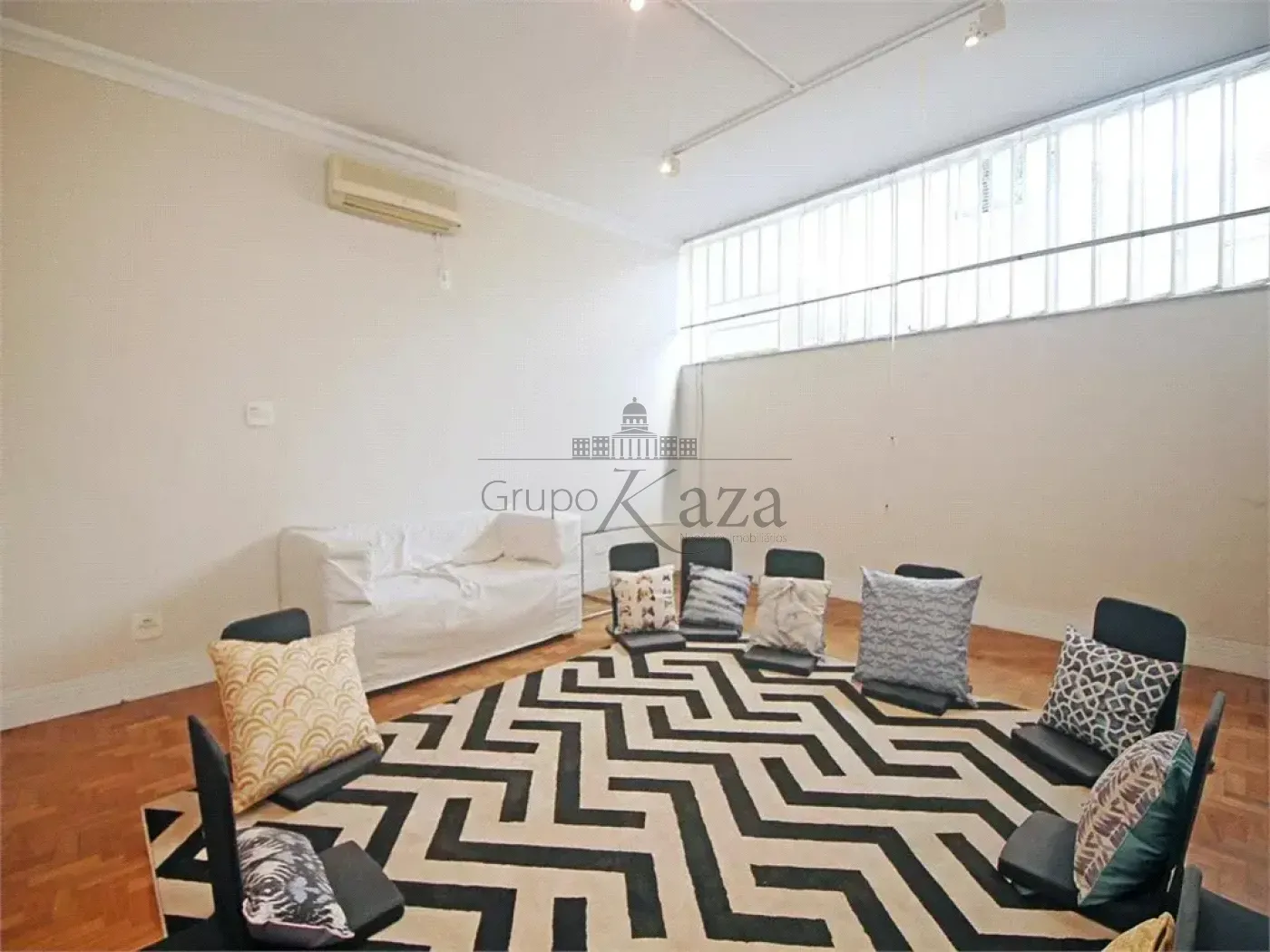 Foto 2 de Casa Padrão em Jardim Lusitânia, São Paulo - imagem 2 Foto 2 de Casa Padrão em Jardim Lusitânia, São Paulo - imagem 2