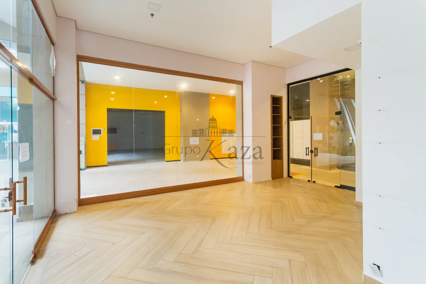 Foto 3 de Comercial Loja em condomínio comercial em Alphaville Conde II, Barueri - imagem 3 Foto 3 de Comercial Loja em condomínio comercial em Alphaville Conde II, Barueri - imagem 3