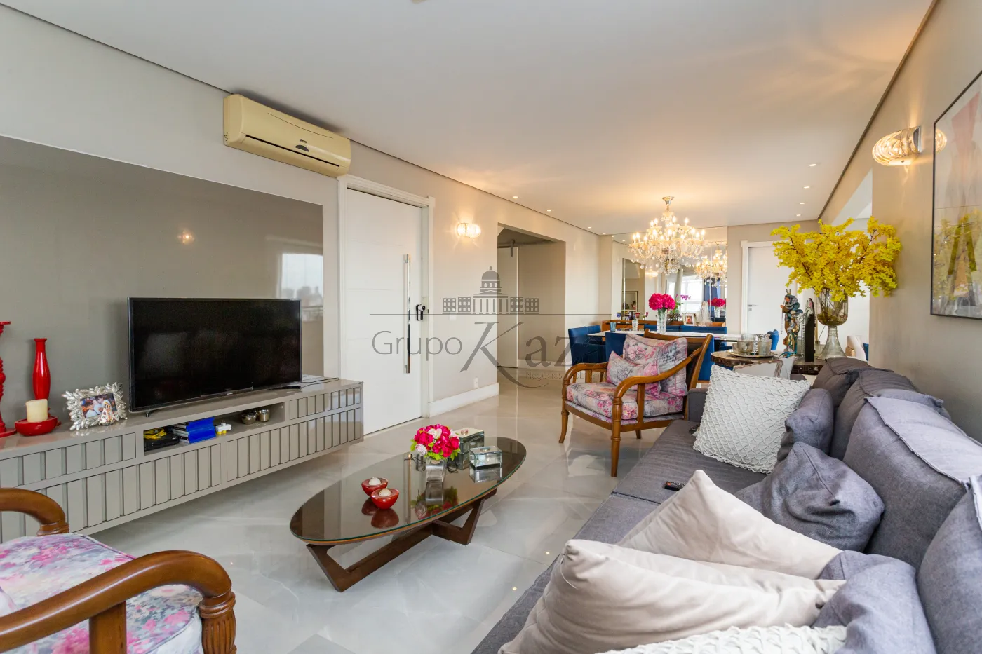 Foto 1 de Apartamento Cobertura Duplex em Chácara Klabin, São Paulo - imagem 1 Foto 1 de Apartamento Cobertura Duplex em Chácara Klabin, São Paulo - imagem 1