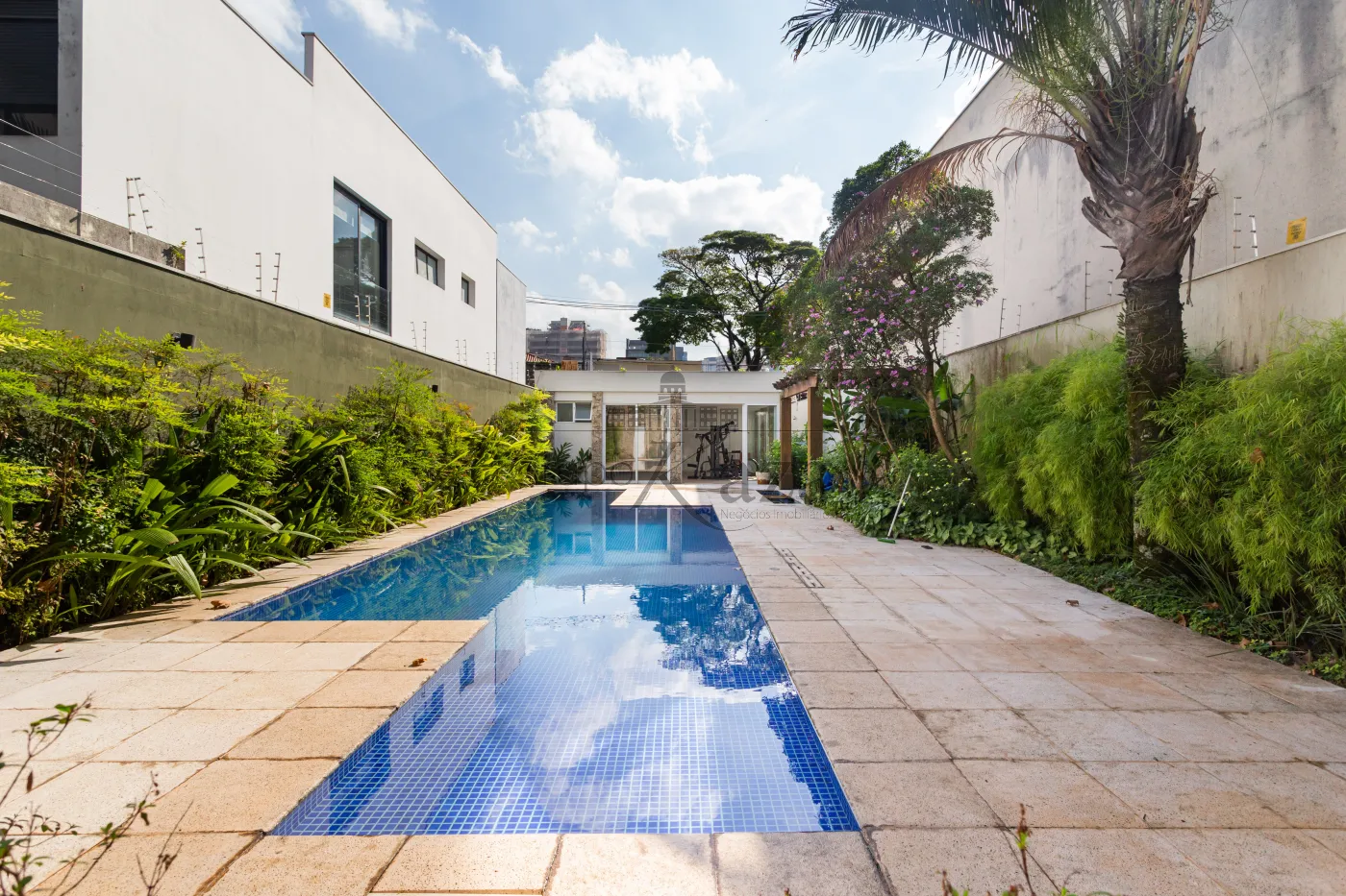 Foto 3 de Casa Padrão em Vila Nova Conceição, São Paulo - imagem 3 Foto 3 de Casa Padrão em Vila Nova Conceição, São Paulo - imagem 3