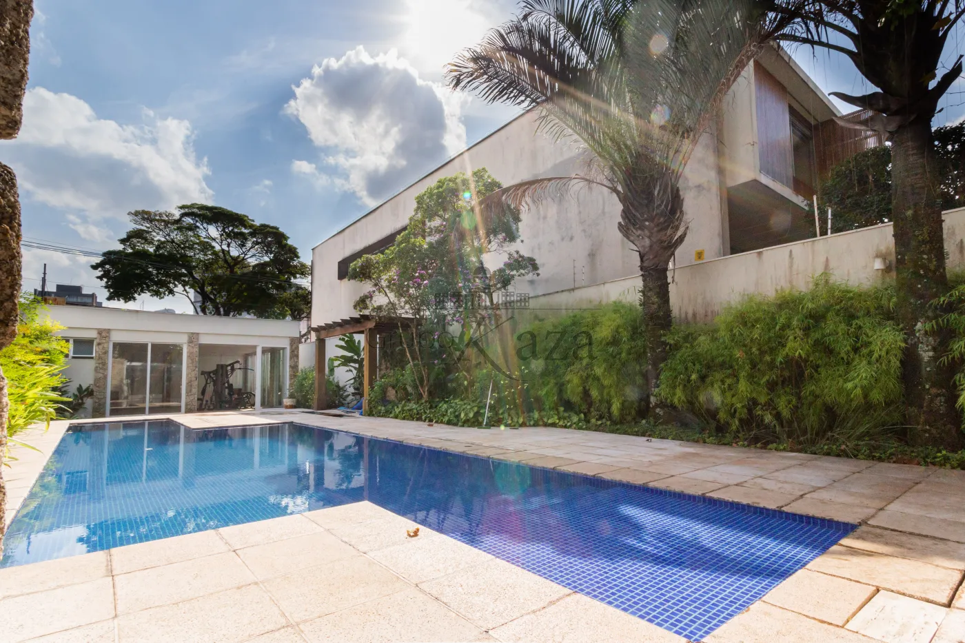 Foto 2 de Casa Padrão em Vila Nova Conceição, São Paulo - imagem 2 Foto 2 de Casa Padrão em Vila Nova Conceição, São Paulo - imagem 2