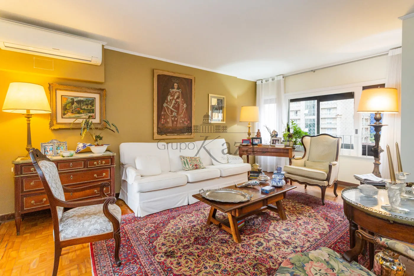 Foto 1 de Apartamento Padrão em Cerqueira César, São Paulo - imagem 1 Foto 1 de Apartamento Padrão em Cerqueira César, São Paulo - imagem 1