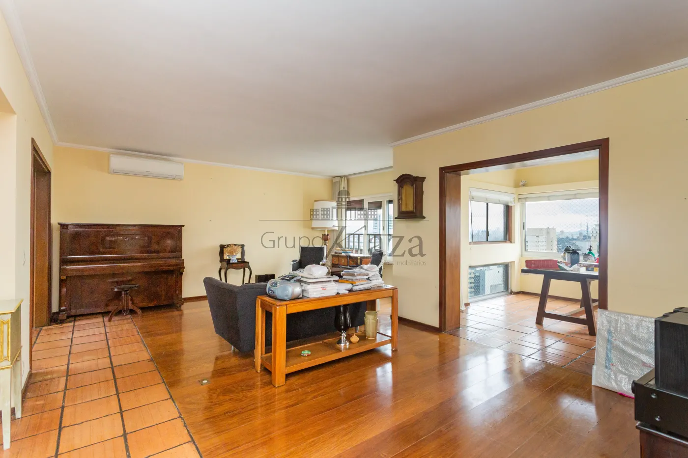 Foto 1 de Apartamento Padrão em Cerqueira César, São Paulo - imagem 1 Foto 1 de Apartamento Padrão em Cerqueira César, São Paulo - imagem 1