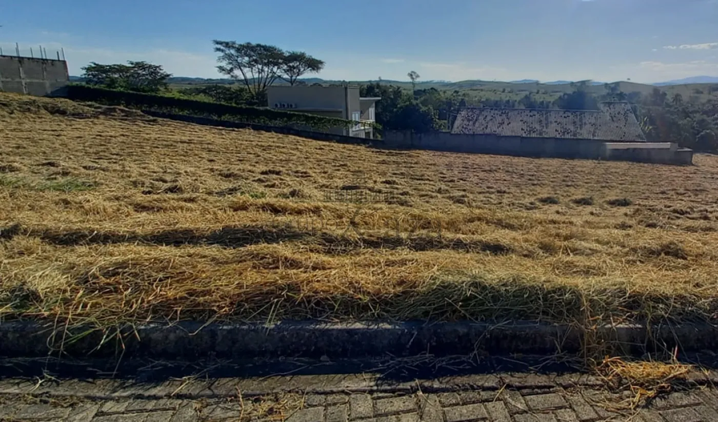 Foto 4 de Terreno Padrão em Condomínio Colinas do Parahyba, São José dos Campos - imagem 4