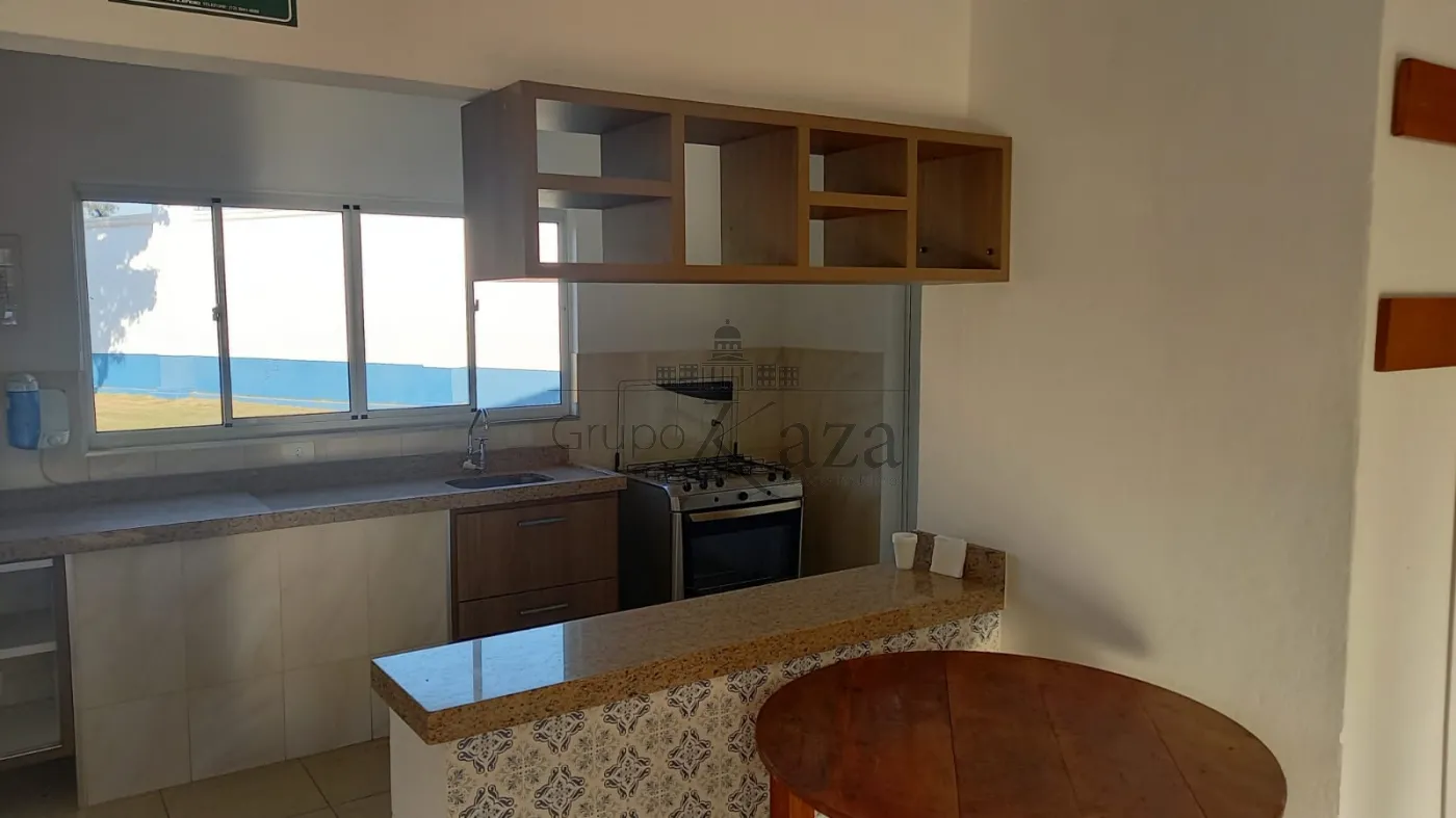 Foto 12 de Terreno Padrão em Condomínio Colinas do Parahyba, São José dos Campos - imagem 12