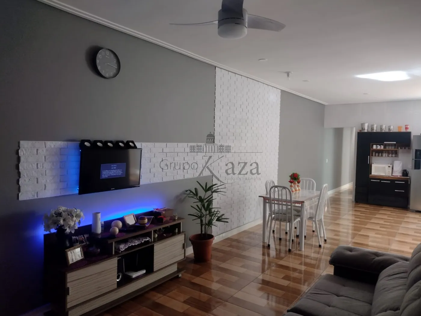 Foto 3 de Casa Sobrado em Parque Imperial, Jacareí - imagem 3 Foto 3 de Casa Sobrado em Parque Imperial, Jacareí - imagem 3