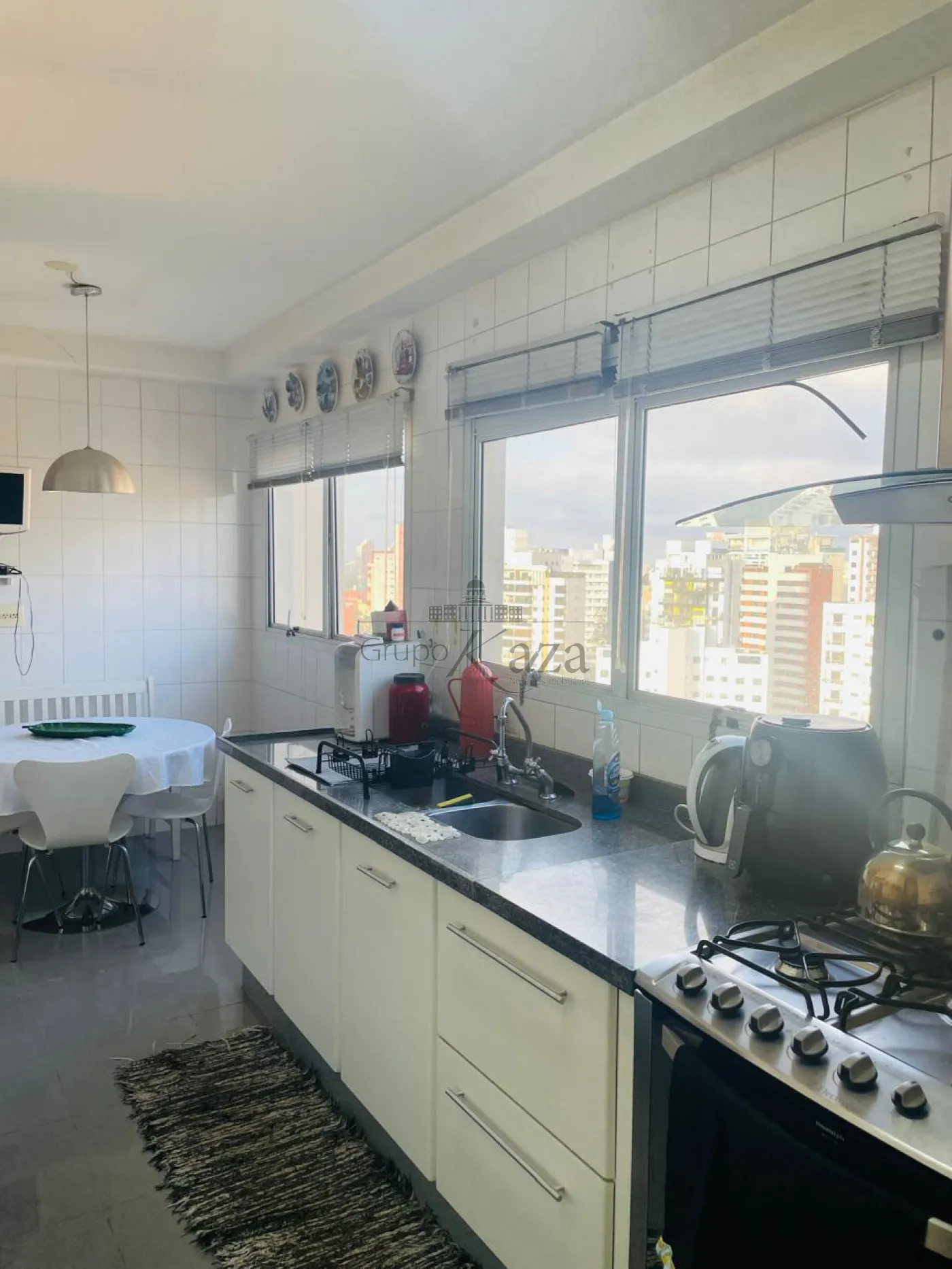 Foto 3 de Apartamento Padrão em Vila Andrade, São Paulo - imagem 3 Foto 3 de Apartamento Padrão em Vila Andrade, São Paulo - imagem 3