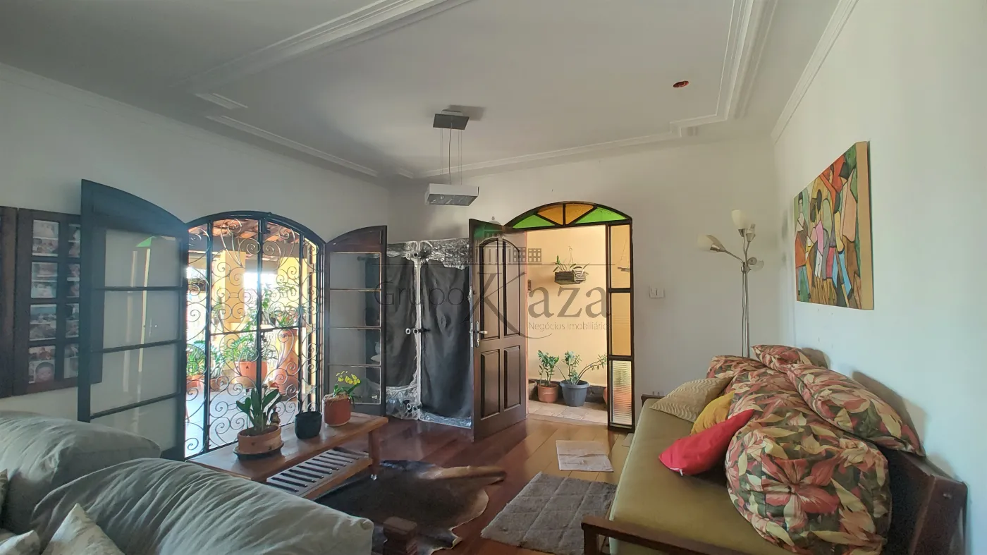 Foto 2 de Casa Sobrado em Jardim das Industrias, Jacareí - imagem 2 Foto 2 de Casa Sobrado em Jardim das Industrias, Jacareí - imagem 2