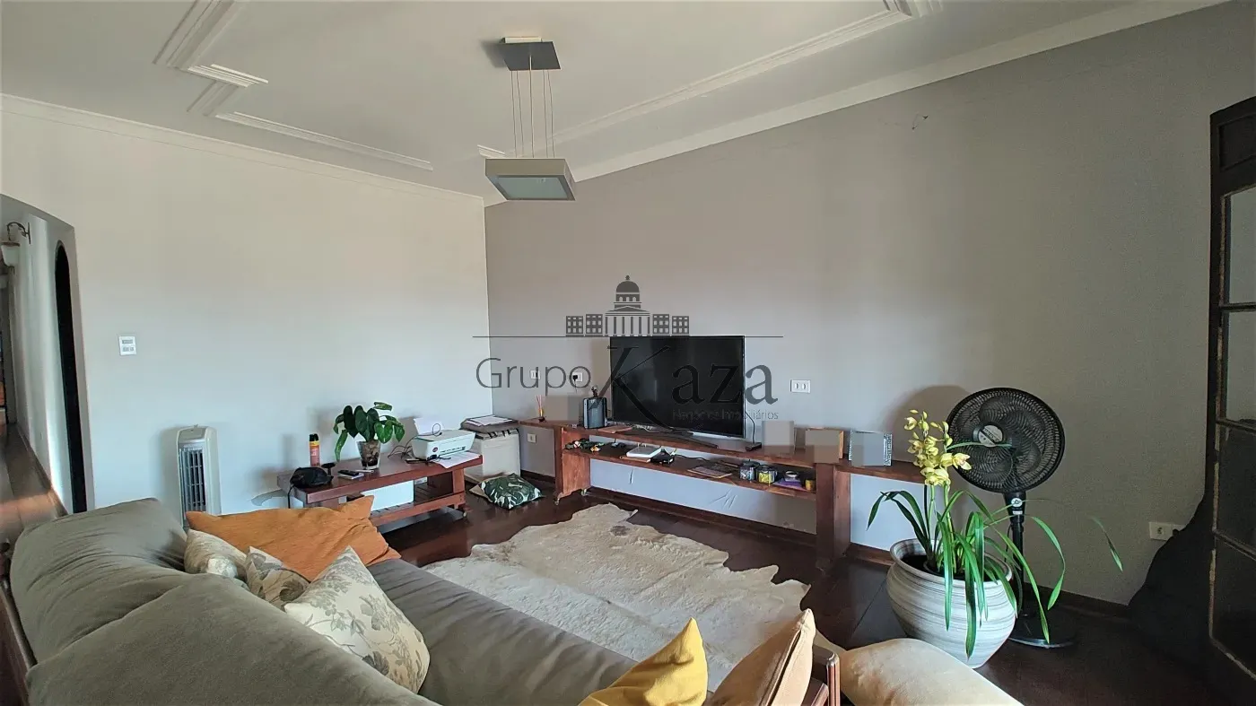 Foto 1 de Casa Sobrado em Jardim das Industrias, Jacareí - imagem 1 Foto 1 de Casa Sobrado em Jardim das Industrias, Jacareí - imagem 1