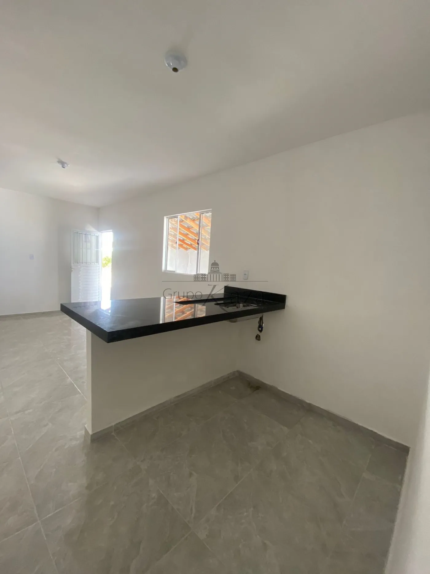 Foto 4 de Casa Padrão em Jardim Mariana II, São José dos Campos - imagem 4