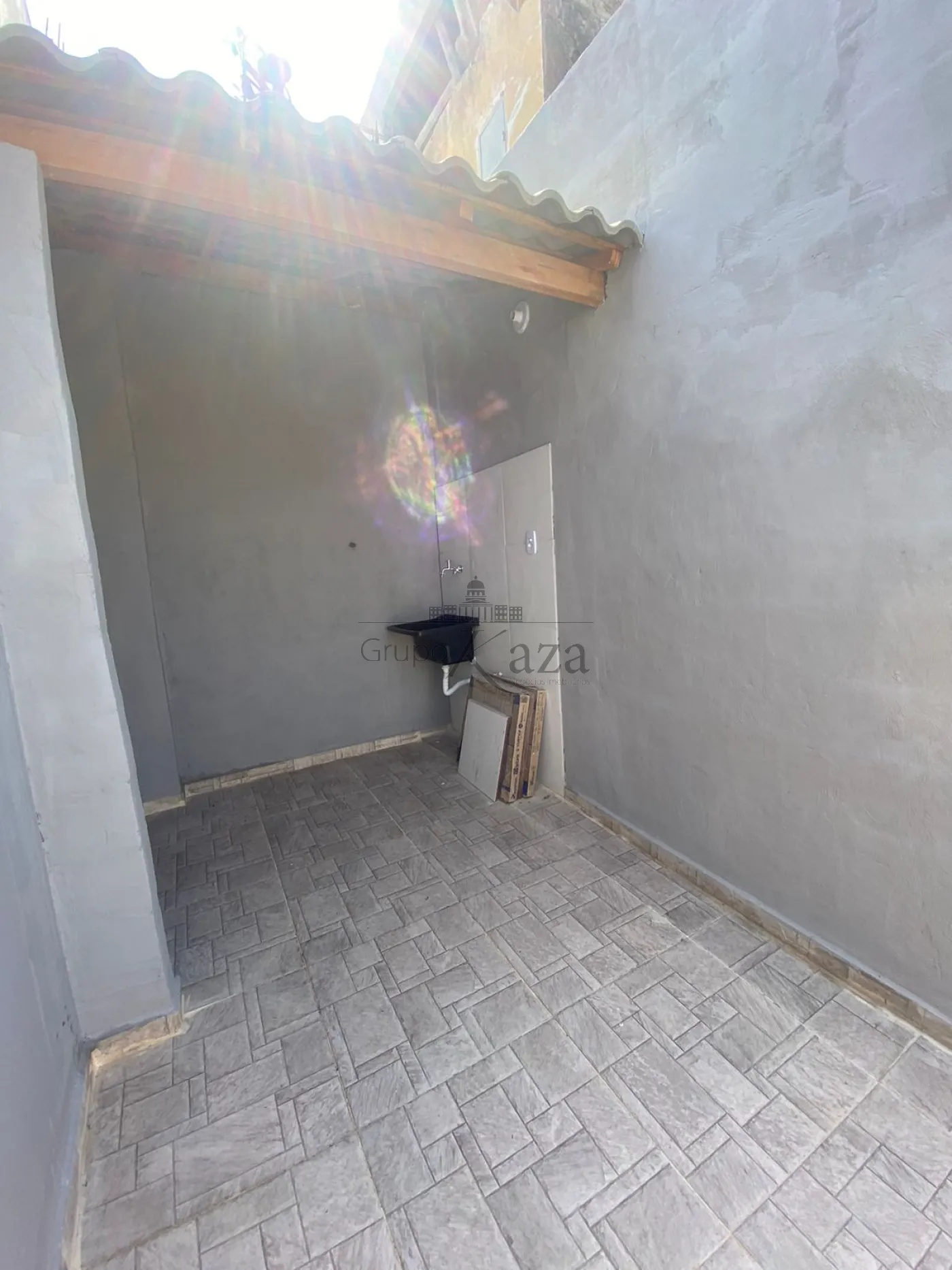 Foto 8 de Casa Padrão em Jardim Mariana II, São José dos Campos - imagem 8