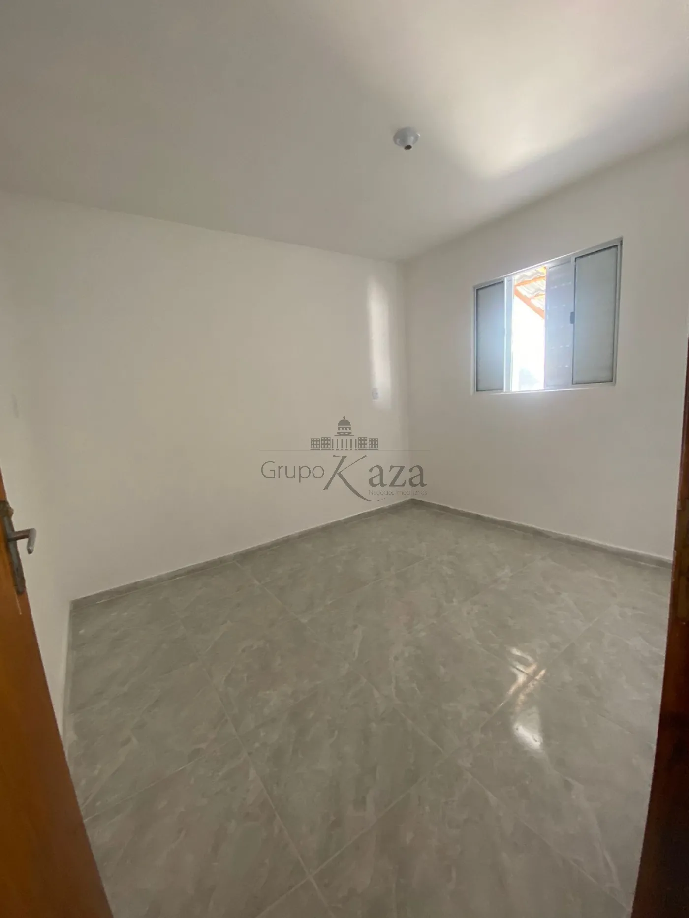 Foto 6 de Casa Padrão em Jardim Mariana II, São José dos Campos - imagem 6