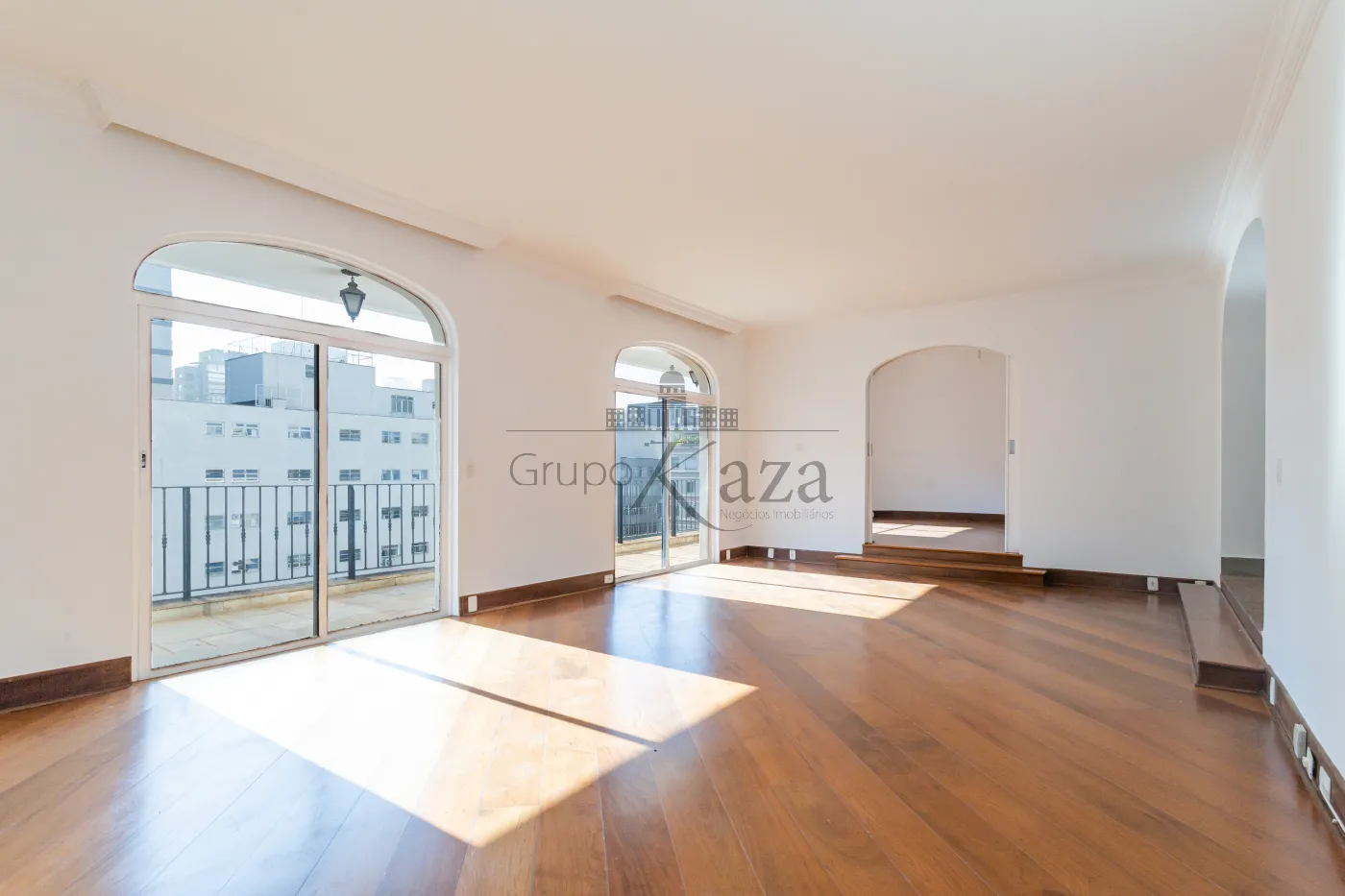 Foto 1 de Apartamento Padrão em Cerqueira César, São Paulo - imagem 1 Foto 1 de Apartamento Padrão em Cerqueira César, São Paulo - imagem 1