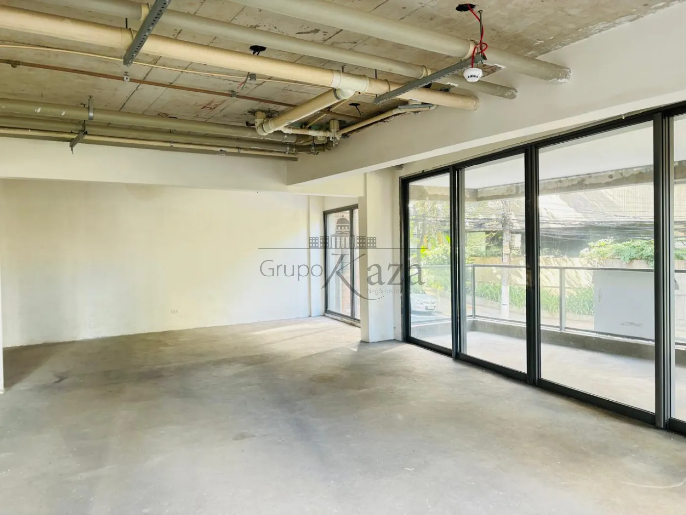 Foto 1 de Comercial Loja em condomínio comercial em Cerqueira César, São Paulo - imagem 1 Foto 1 de Comercial Loja em condomínio comercial em Cerqueira César, São Paulo - imagem 1