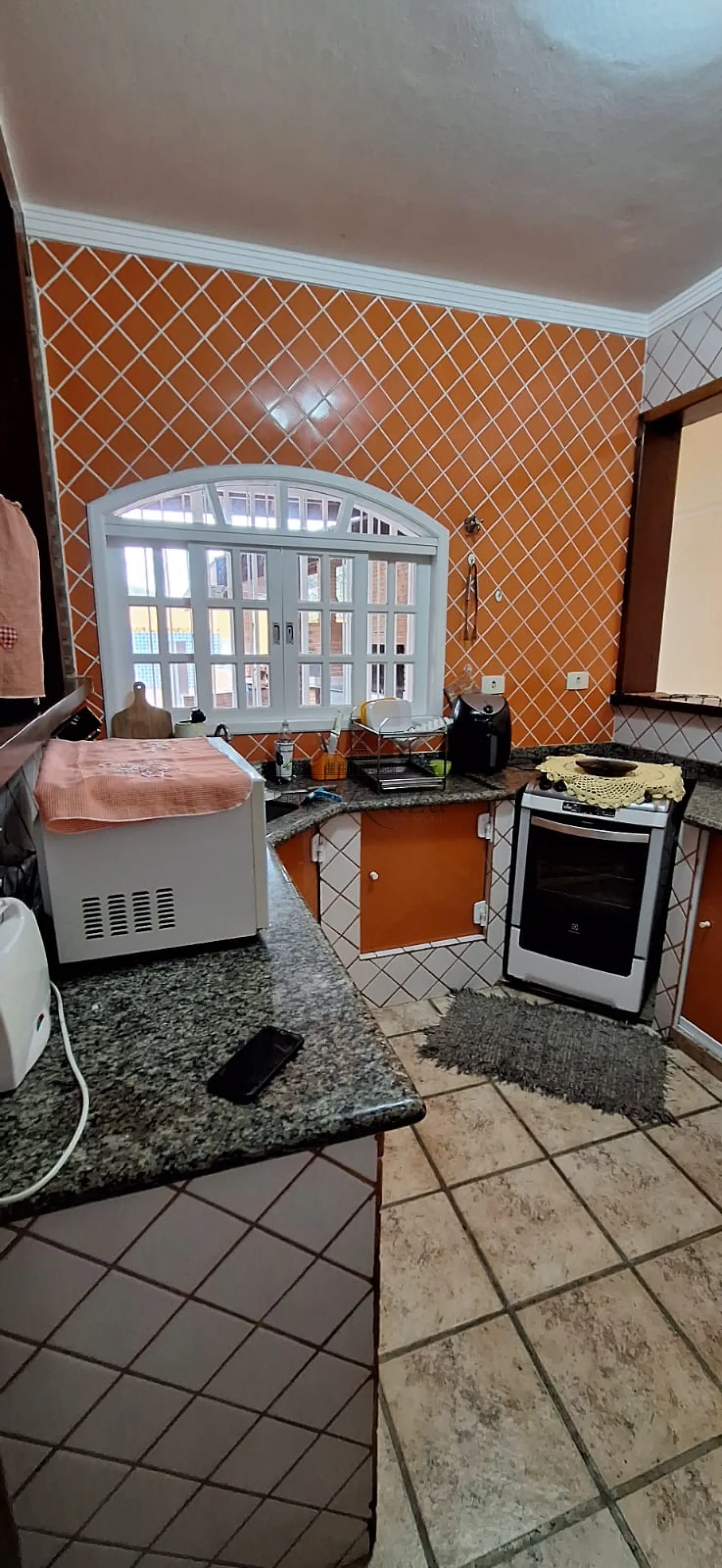 Foto 11 de Casa Padrão em Martim de Sá, Caraguatatuba - imagem 11