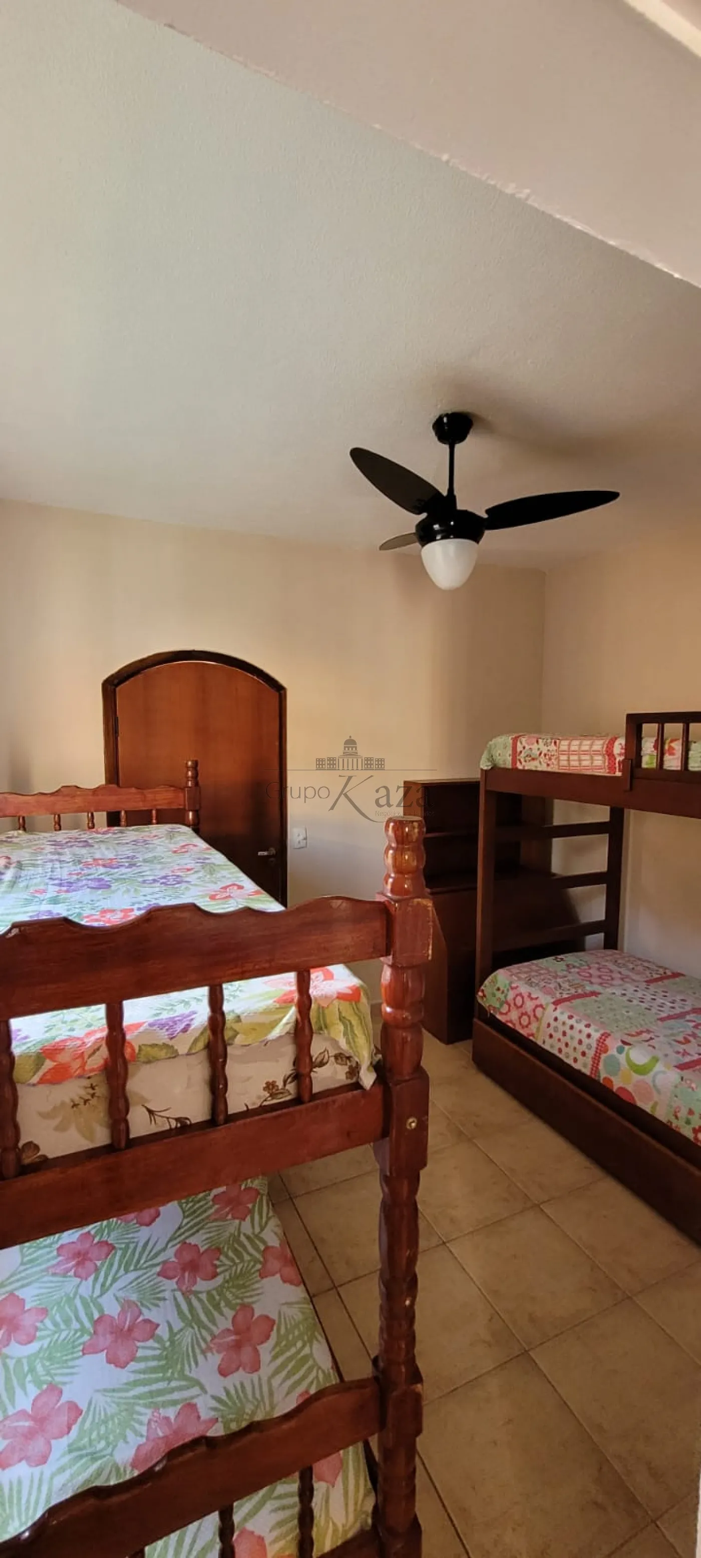 Foto 19 de Casa Padrão em Martim de Sá, Caraguatatuba - imagem 19