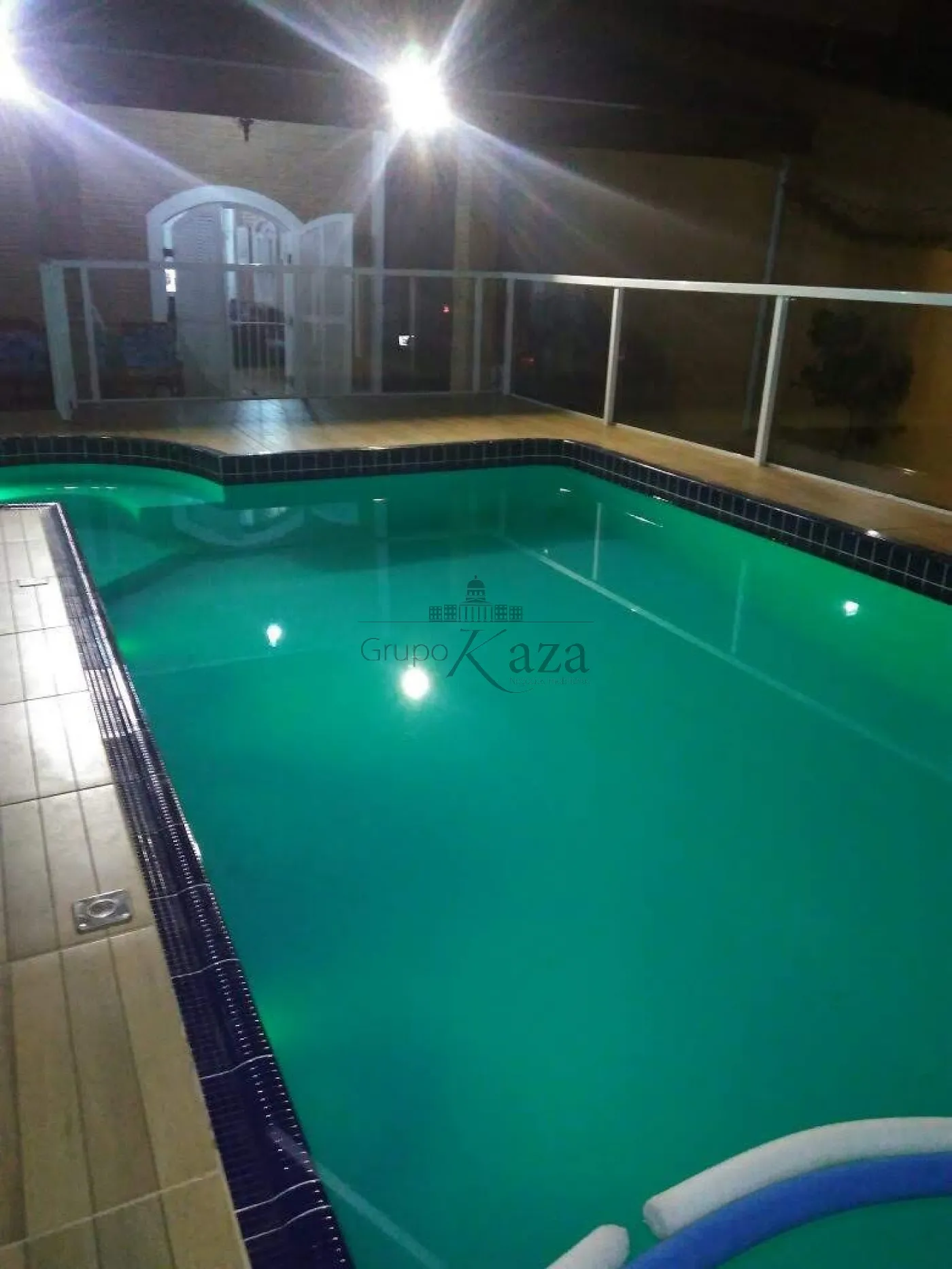 Foto 33 de Casa Padrão em Martim de Sá, Caraguatatuba - imagem 33