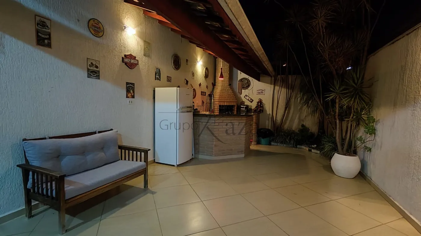 Foto 1 de Casa Condomínio em Jardim Altos de Santana I, Jacareí - imagem 1 Foto 1 de Casa Condomínio em Jardim Altos de Santana I, Jacareí - imagem 1