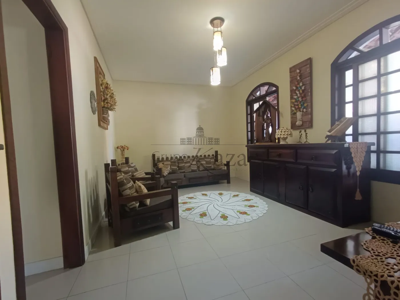 Foto 1 de Casa Térrea em Jardim Portugal, São José dos Campos - imagem 1 Foto 1 de Casa Térrea em Jardim Portugal, São José dos Campos - imagem 1