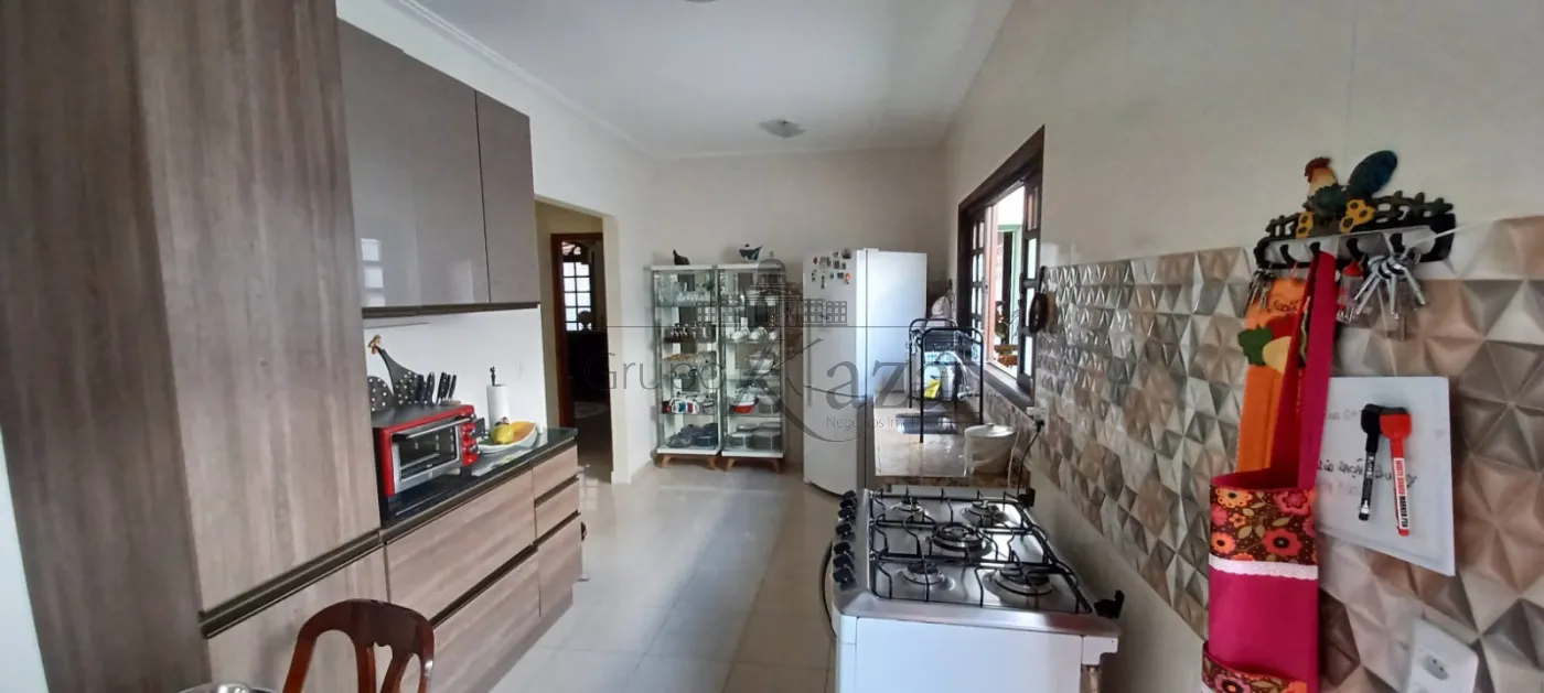 Foto 5 de Casa Térrea em Jardim Portugal, São José dos Campos - imagem 5