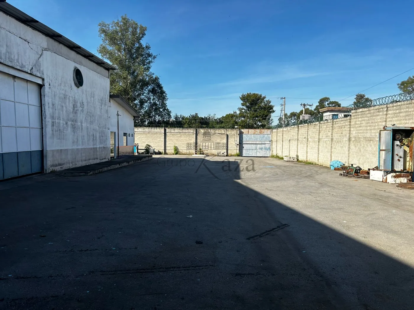 Foto 2 de Industrial Galpão em UNA, Taubaté - imagem 2 Foto 2 de Industrial Galpão em UNA, Taubaté - imagem 2