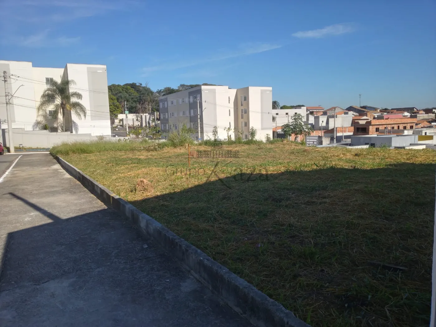 Foto 1 de Terreno Padrão em Loteamento Portal Santa Inês, São José dos Campos - imagem 1 Foto 1 de Terreno Padrão em Loteamento Portal Santa Inês, São José dos Campos - imagem 1