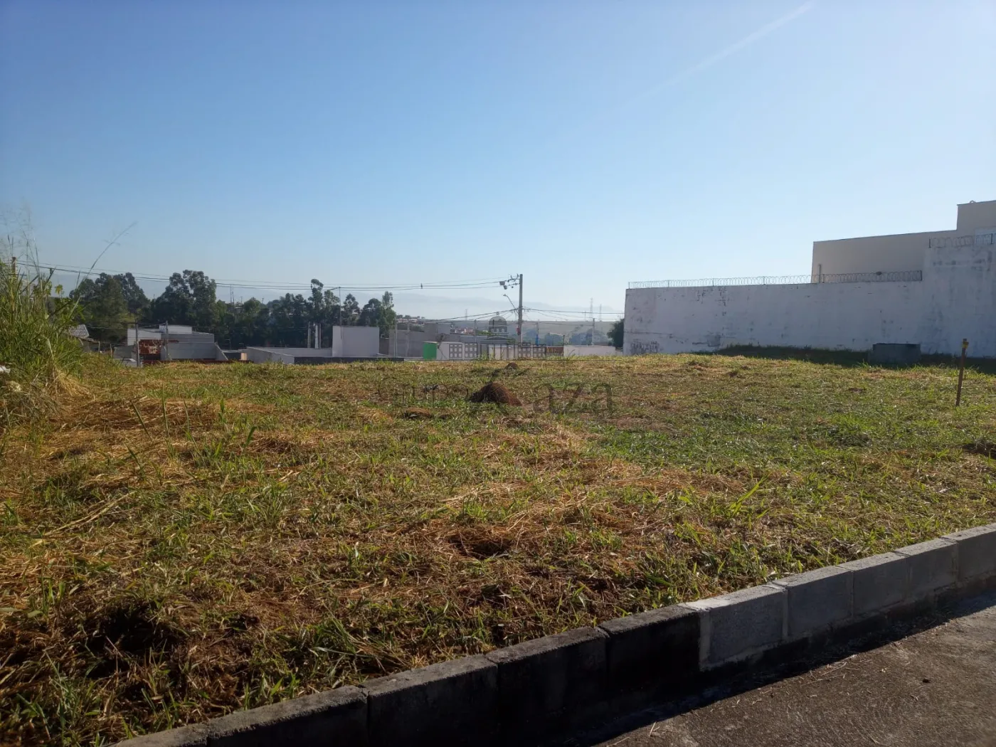 Foto 3 de Terreno Padrão em Loteamento Portal Santa Inês, São José dos Campos - imagem 3 Foto 3 de Terreno Padrão em Loteamento Portal Santa Inês, São José dos Campos - imagem 3