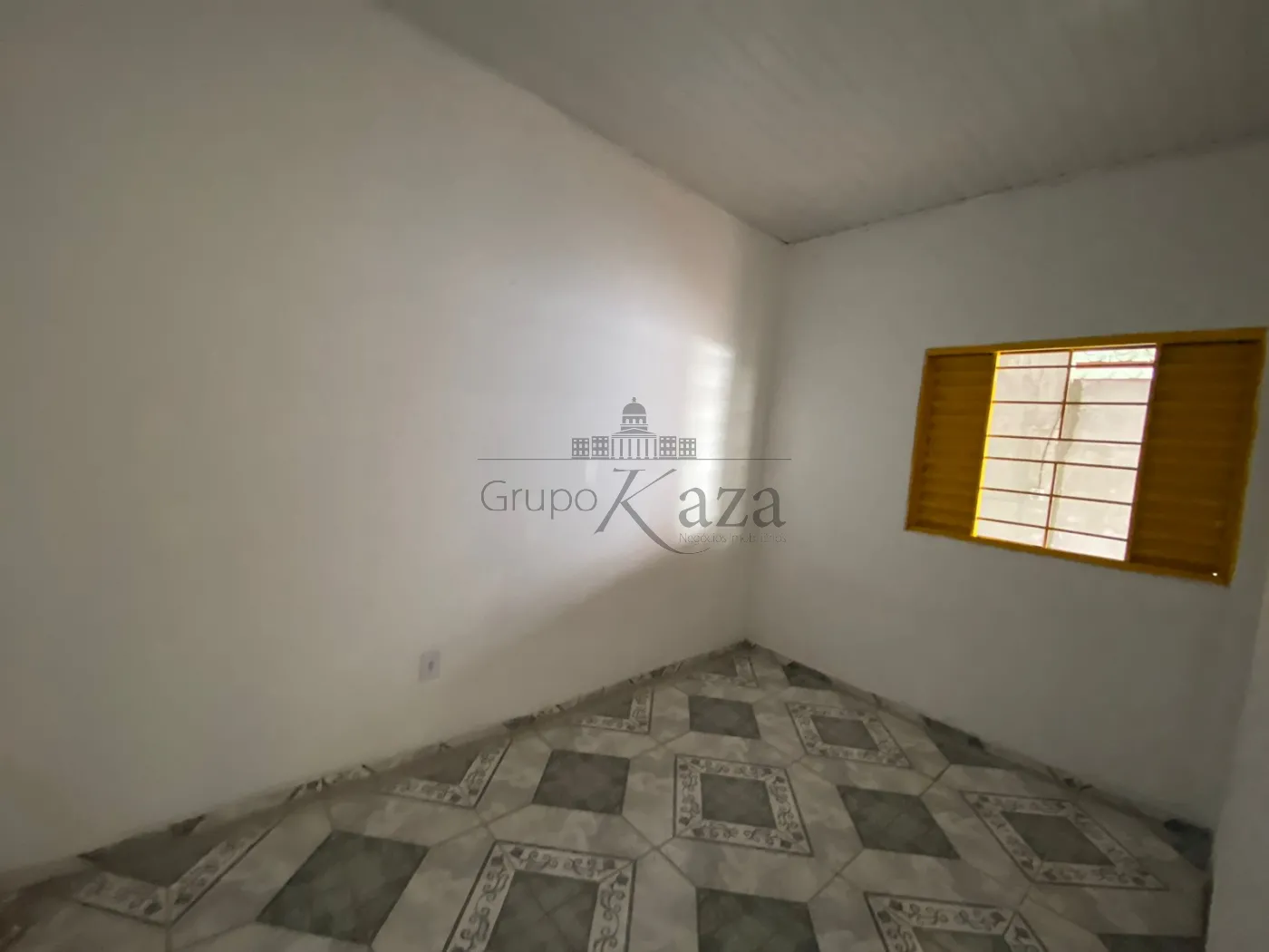 Foto 8 de Casa Padrão em Jardim Ismênia, São José dos Campos - imagem 8