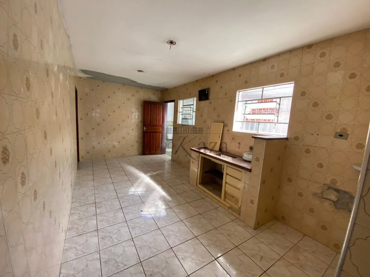 Foto 4 de Casa Padrão em Jardim Ismênia, São José dos Campos - imagem 4