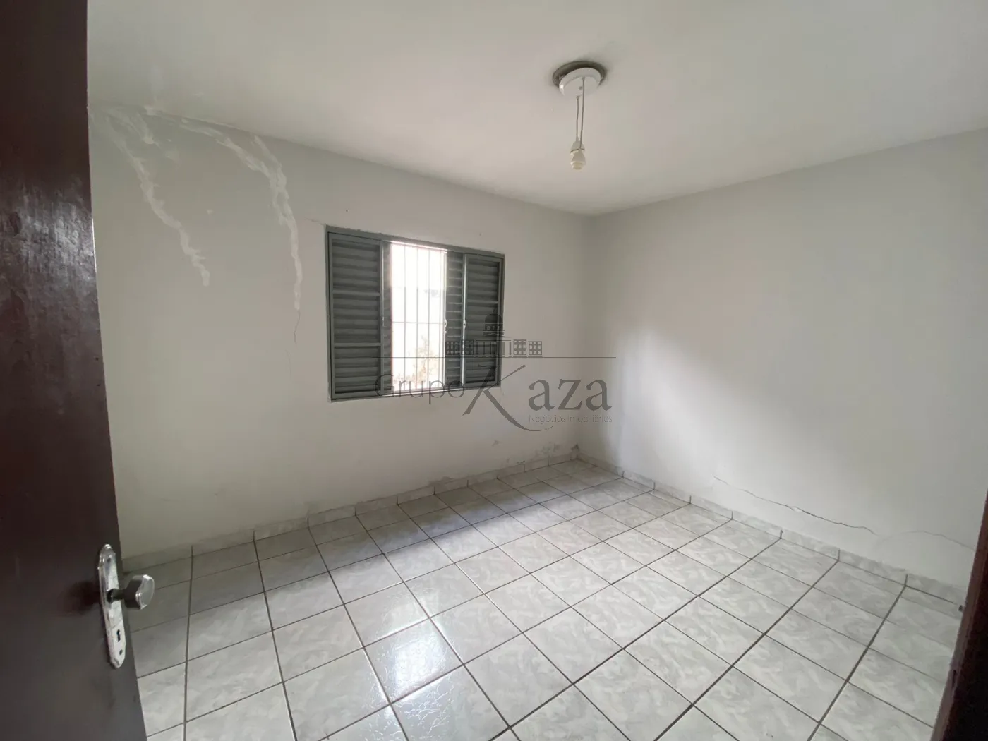 Foto 5 de Casa Padrão em Jardim Ismênia, São José dos Campos - imagem 5