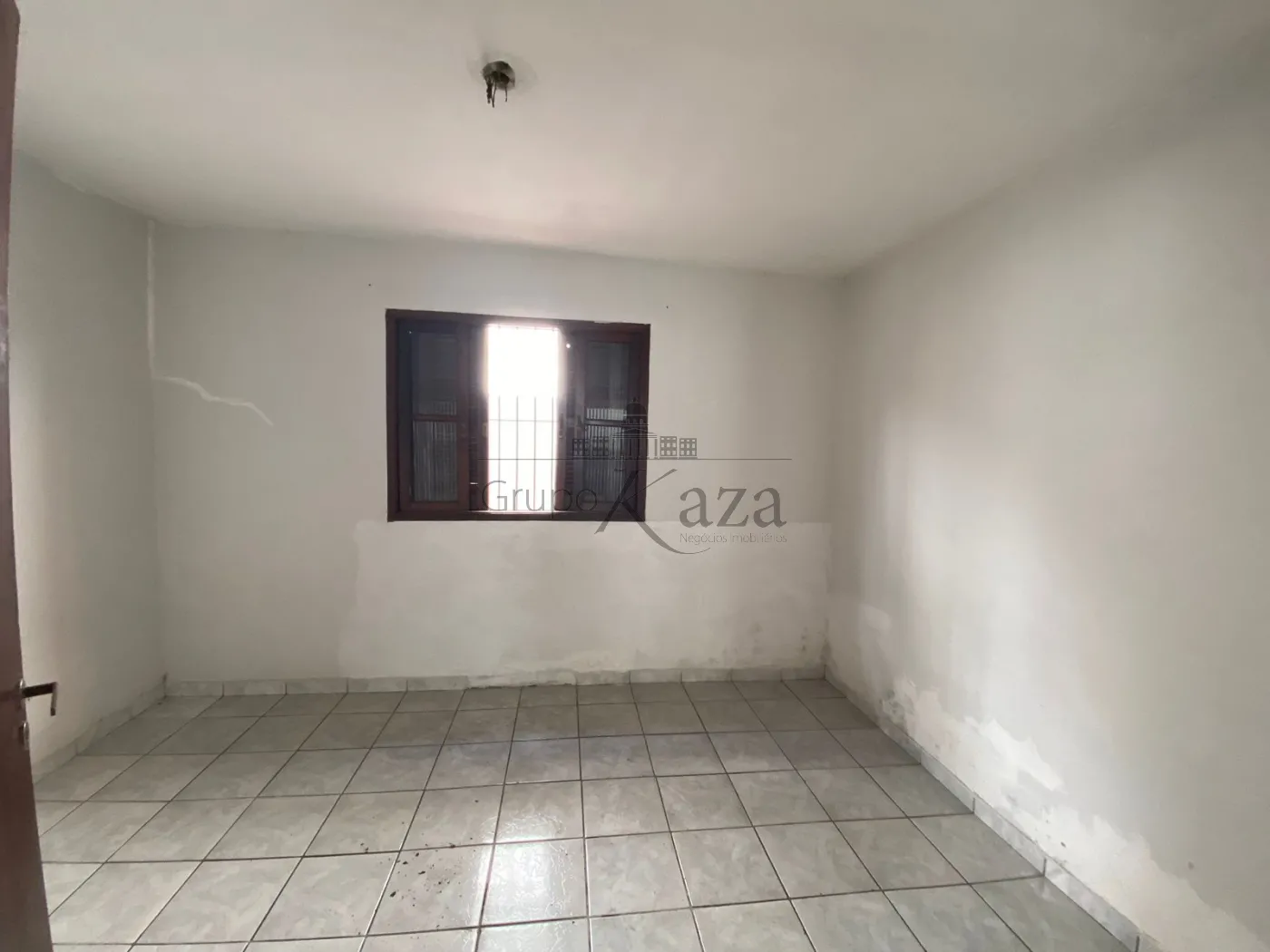 Foto 7 de Casa Padrão em Jardim Ismênia, São José dos Campos - imagem 7