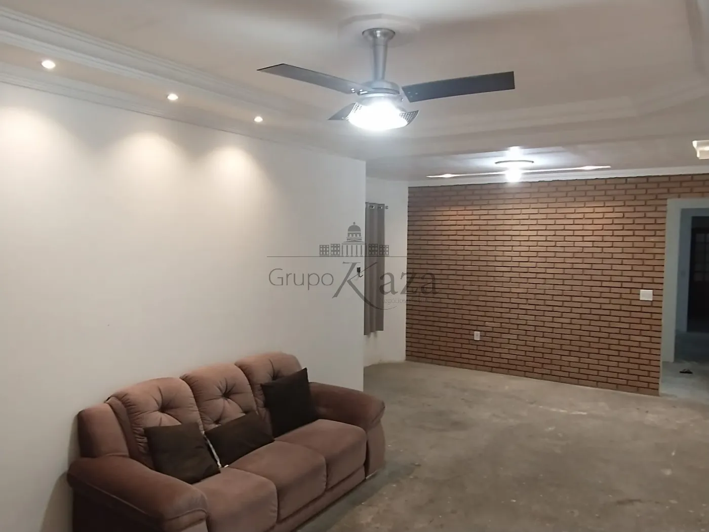 Foto 1 de Casa Padrão em Residencial União, São José dos Campos - imagem 1 Foto 1 de Casa Padrão em Residencial União, São José dos Campos - imagem 1