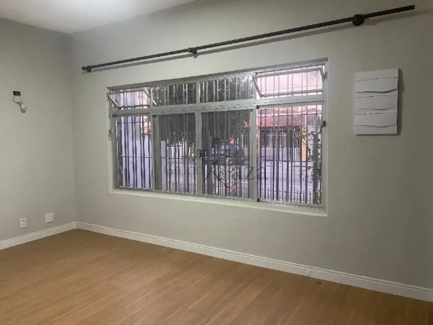 Foto 2 de Casa Padrão em Jardim Santa Maria, Jacareí - imagem 2 Foto 2 de Casa Padrão em Jardim Santa Maria, Jacareí - imagem 2