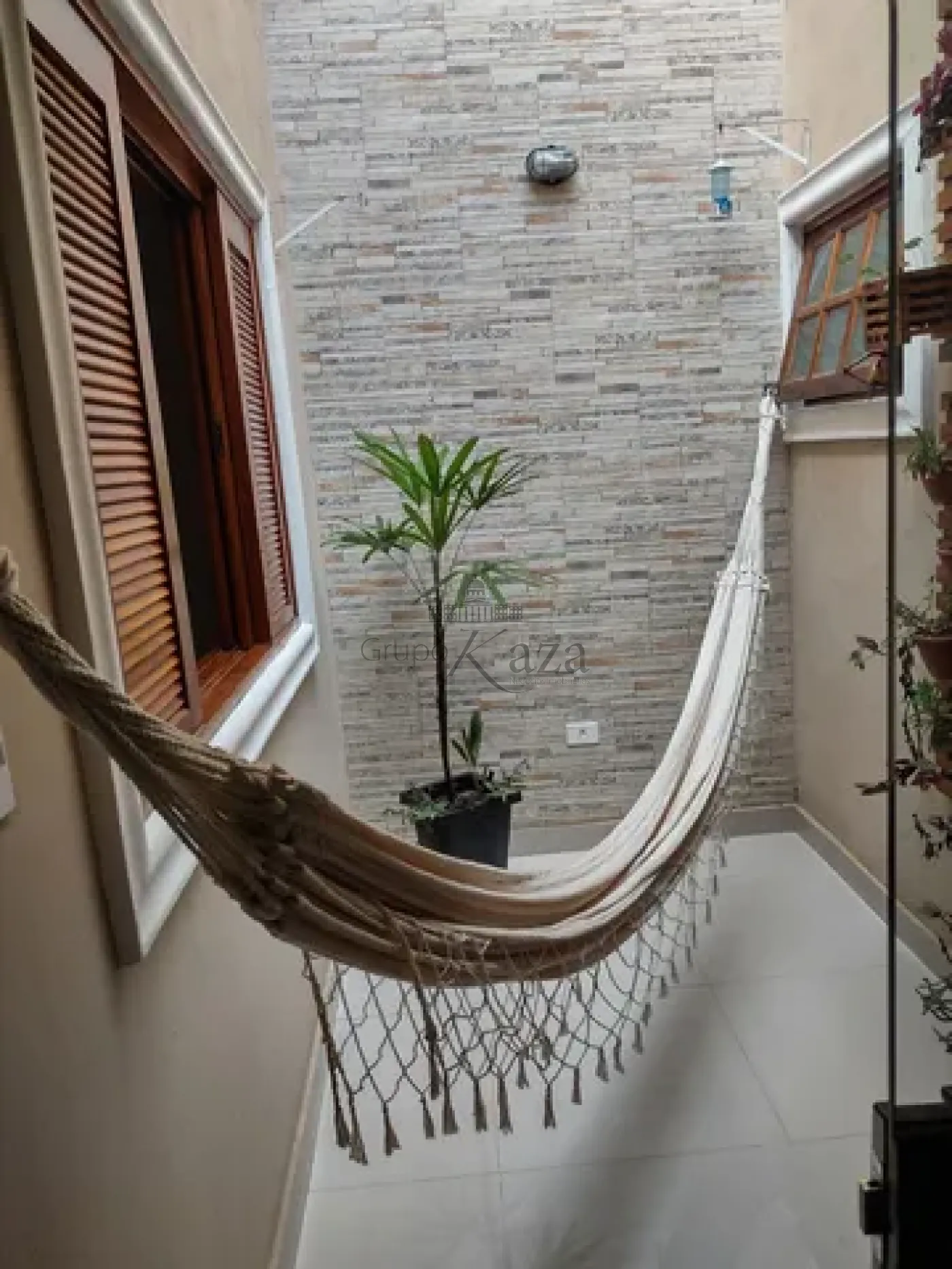 Foto 11 de Casa Padrão em Residencial Bosque dos Ipês, São José dos Campos - imagem 11