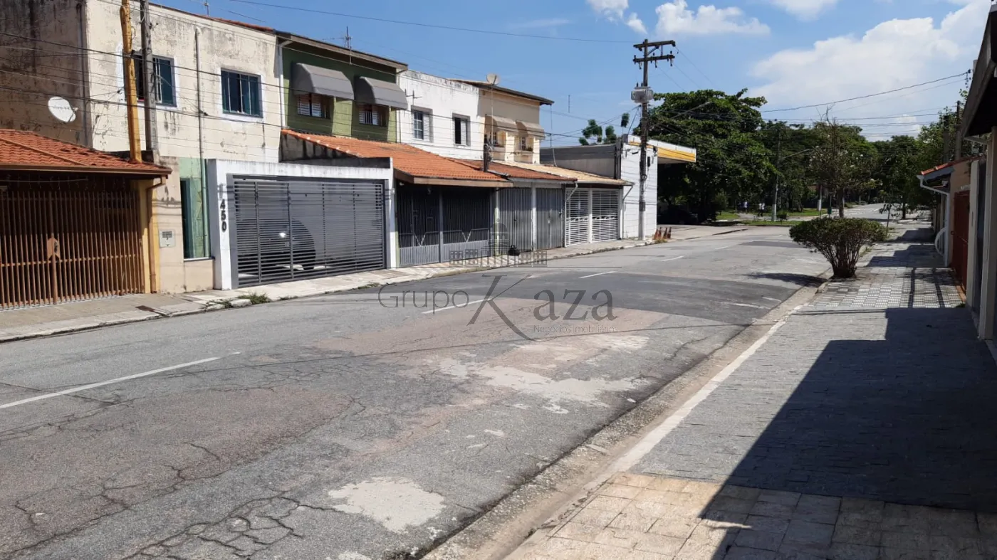 Foto 2 de Casa Sobrado em Parque Brasil, Jacareí - imagem 2 Foto 2 de Casa Sobrado em Parque Brasil, Jacareí - imagem 2