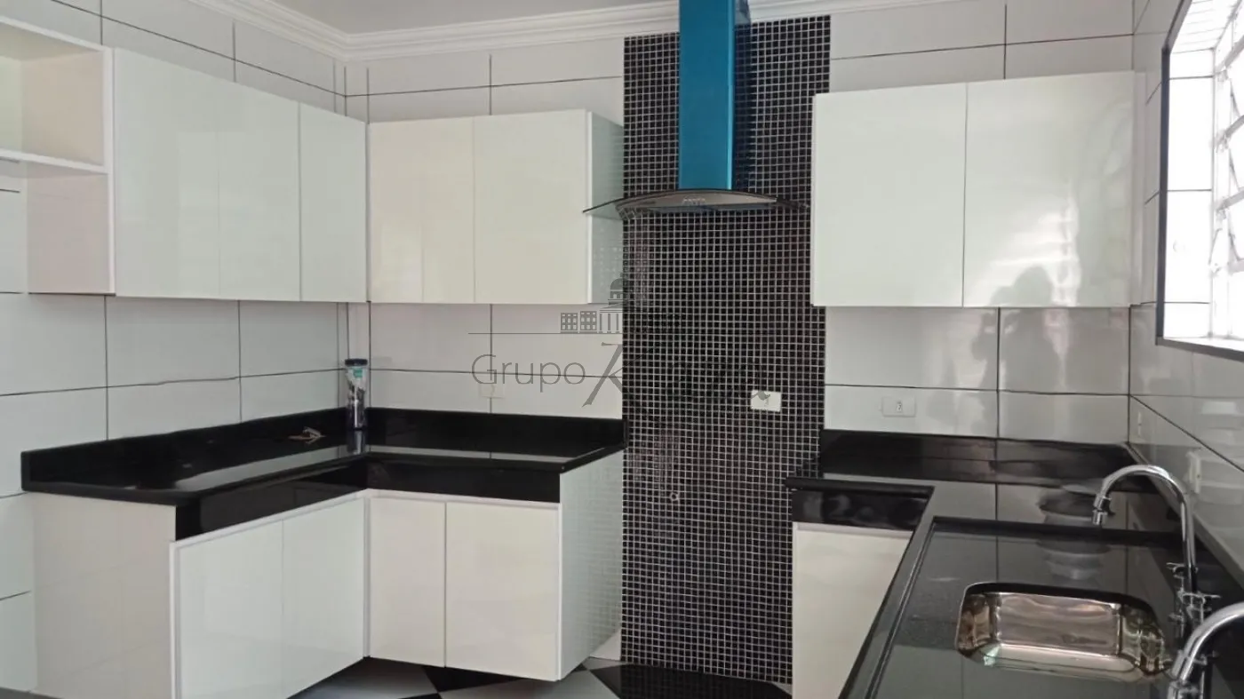 Foto 3 de Casa Sobrado em Jardim Cordeiro, São Paulo - imagem 3