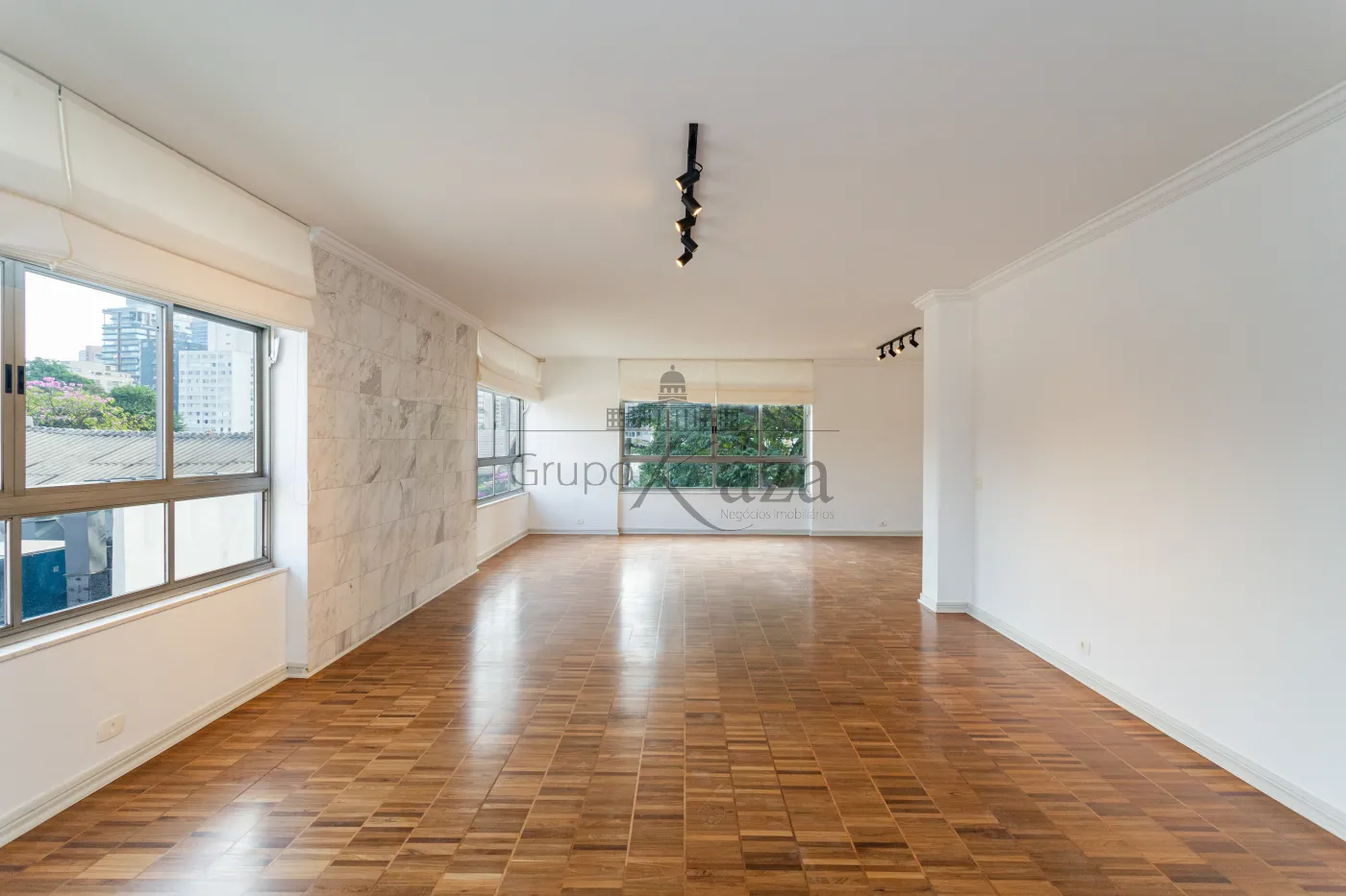 Foto 2 de Apartamento Padrão em Cerqueira César, São Paulo - imagem 2 Foto 2 de Apartamento Padrão em Cerqueira César, São Paulo - imagem 2