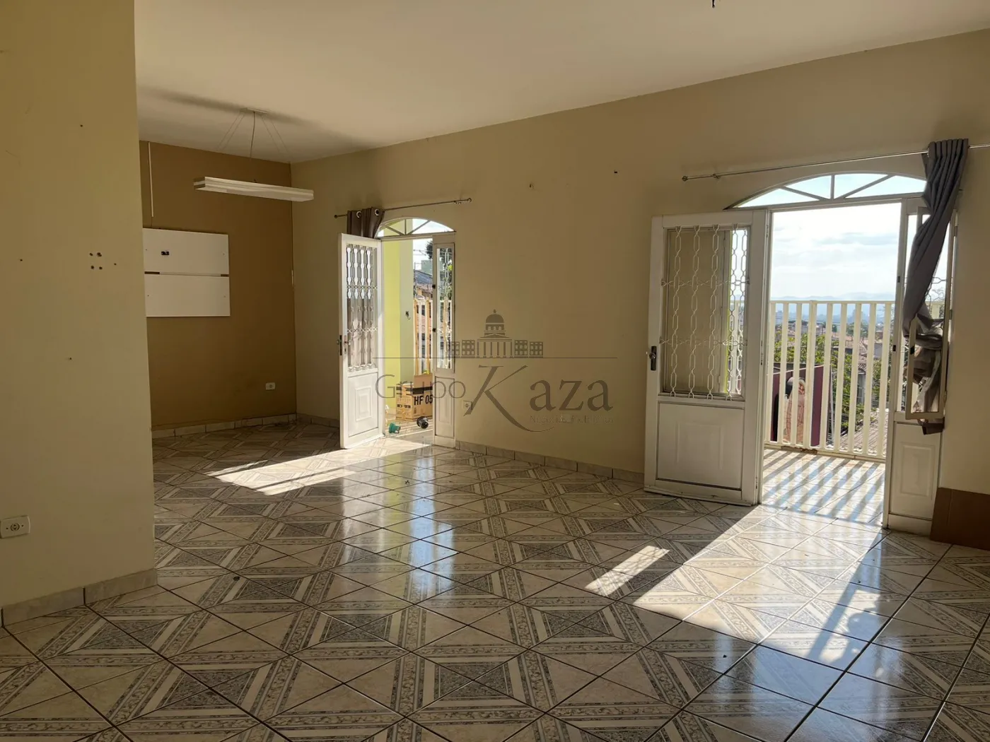 Foto 2 de Casa Sobreloja em Parque Santo Antônio, Jacareí - imagem 2 Foto 2 de Casa Sobreloja em Parque Santo Antônio, Jacareí - imagem 2