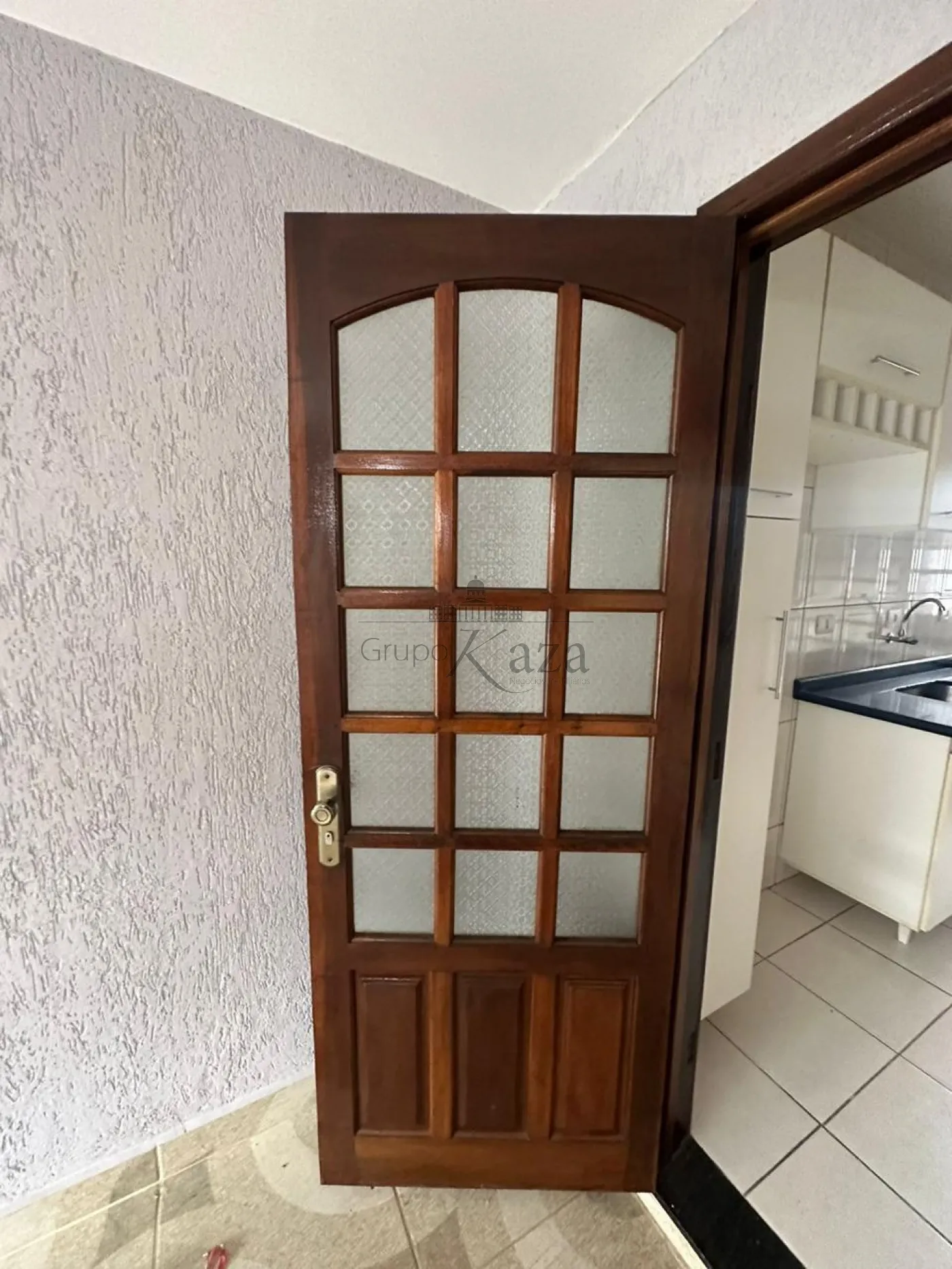 Foto 11 de Casa Padrão em Vila Aprazível, Jacareí - imagem 11