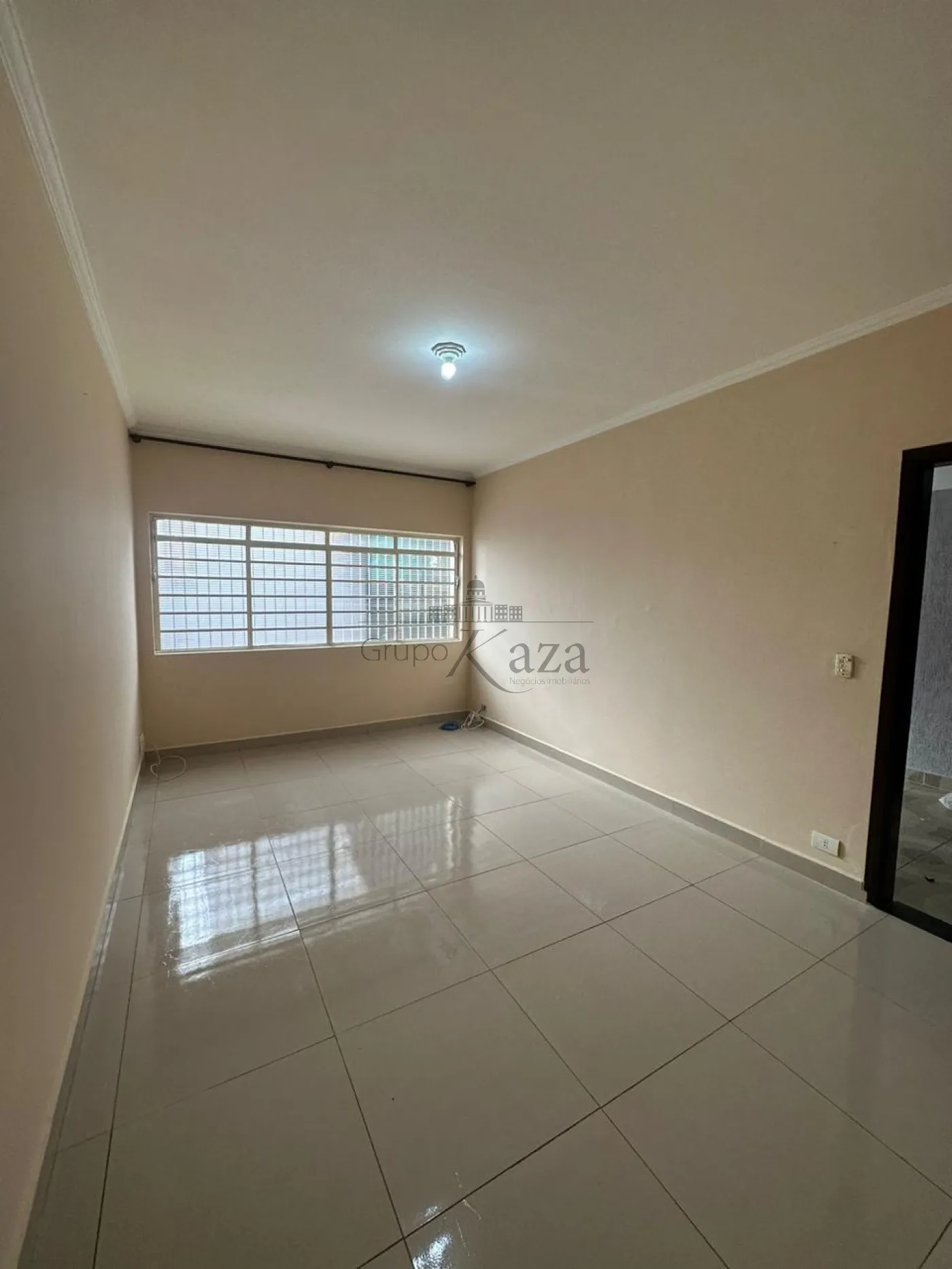 Foto 2 de Casa Padrão em Vila Aprazível, Jacareí - imagem 2 Foto 2 de Casa Padrão em Vila Aprazível, Jacareí - imagem 2