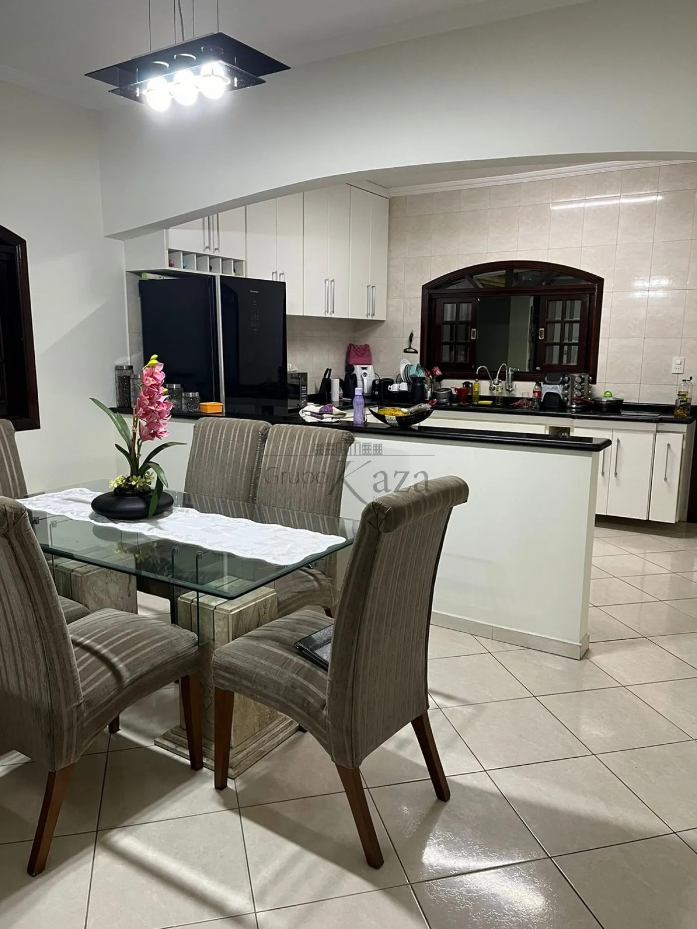 Foto 2 de Casa Padrão em Residencial Bosque dos Ipês, São José dos Campos - imagem 2 Foto 2 de Casa Padrão em Residencial Bosque dos Ipês, São José dos Campos - imagem 2