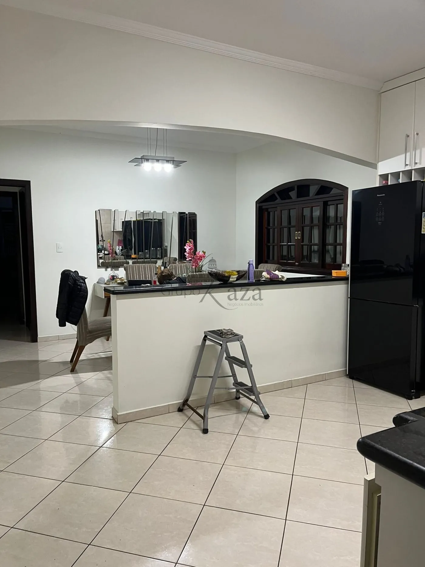 Foto 4 de Casa Padrão em Residencial Bosque dos Ipês, São José dos Campos - imagem 4