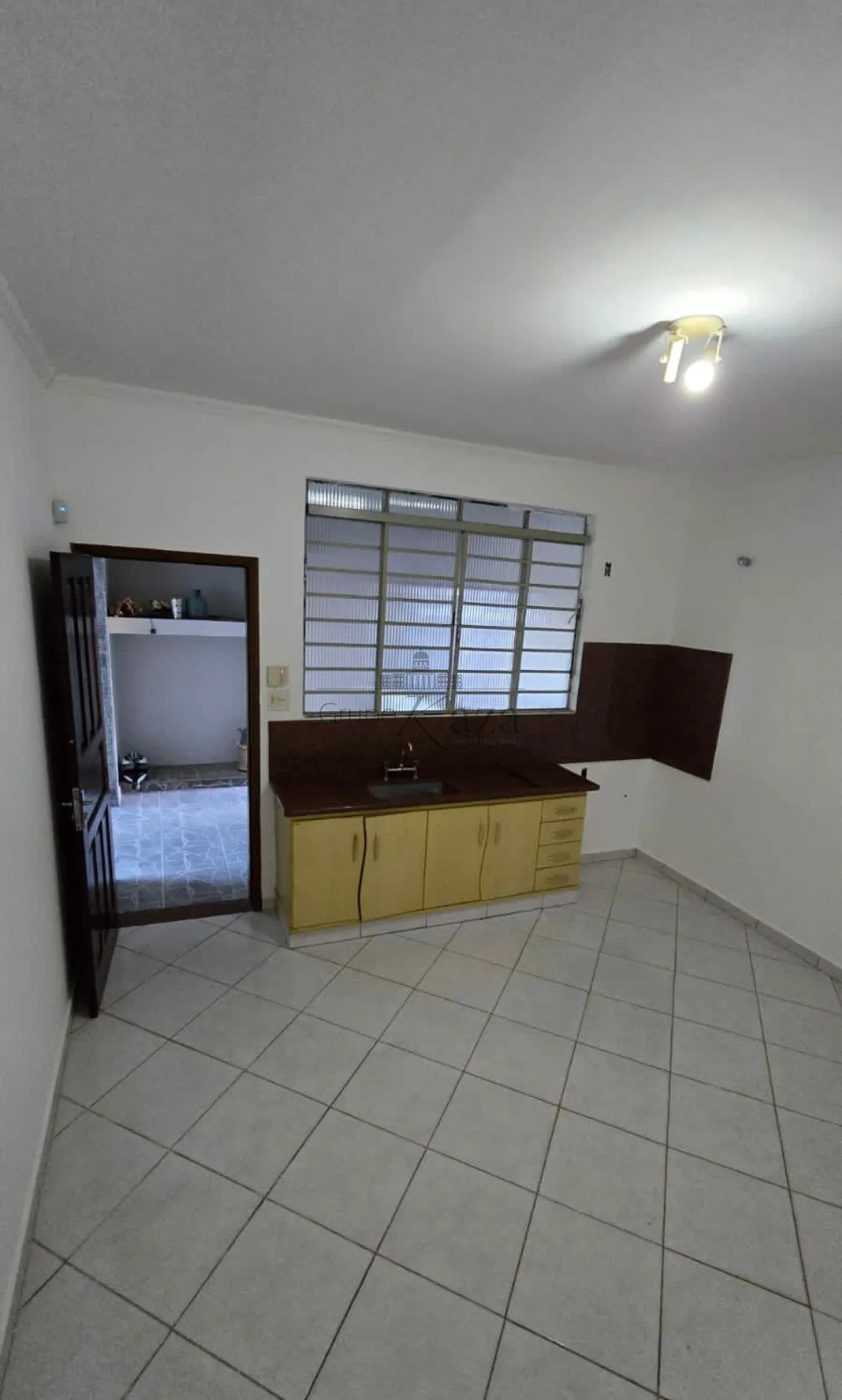 Foto 3 de Casa Padrão em Jardim Paraíba, Jacareí - imagem 3 Foto 3 de Casa Padrão em Jardim Paraíba, Jacareí - imagem 3