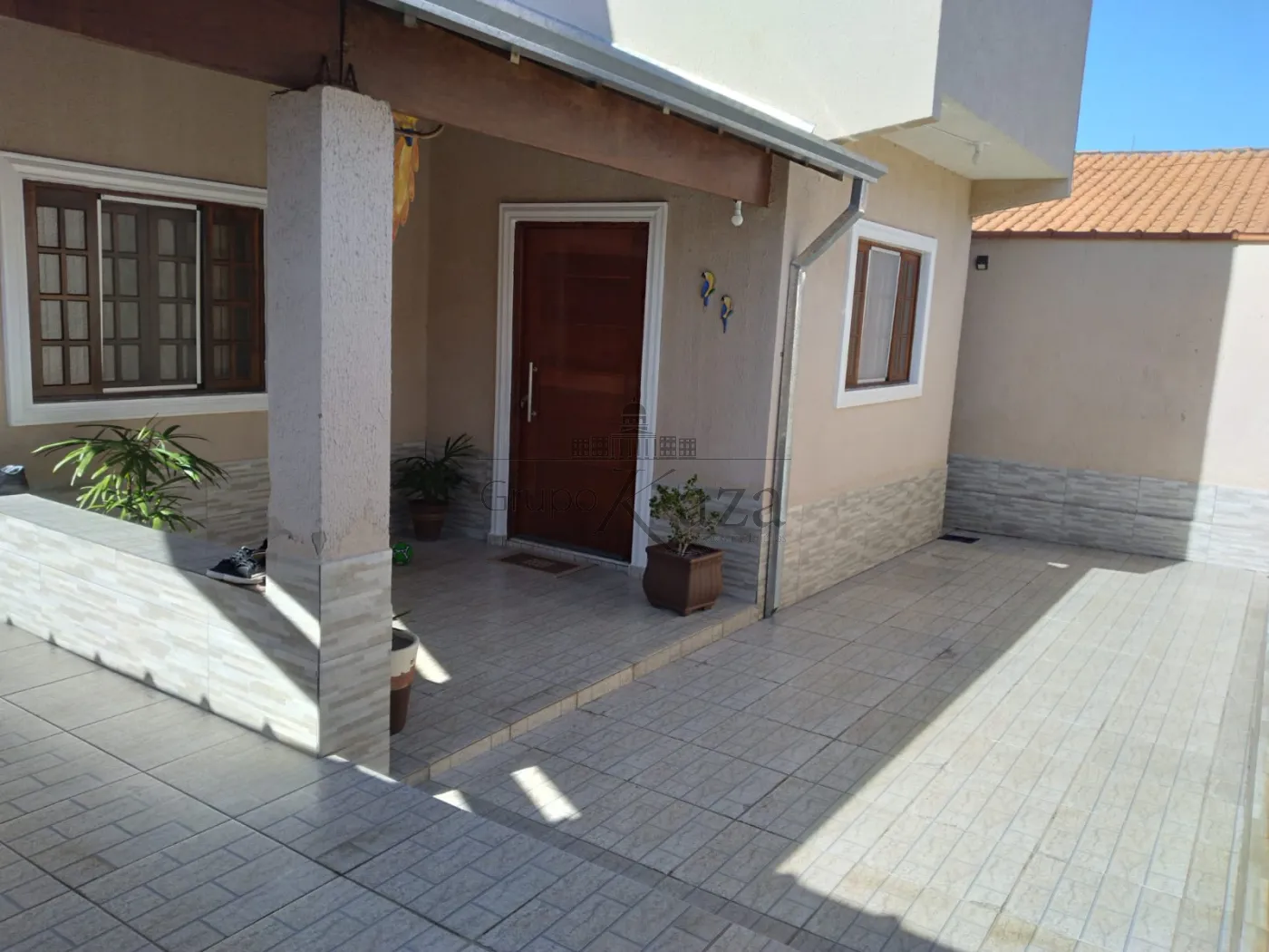 Foto 1 de Casa Sobrado em Jardim Didinha, Jacareí - imagem 1 Foto 1 de Casa Sobrado em Jardim Didinha, Jacareí - imagem 1