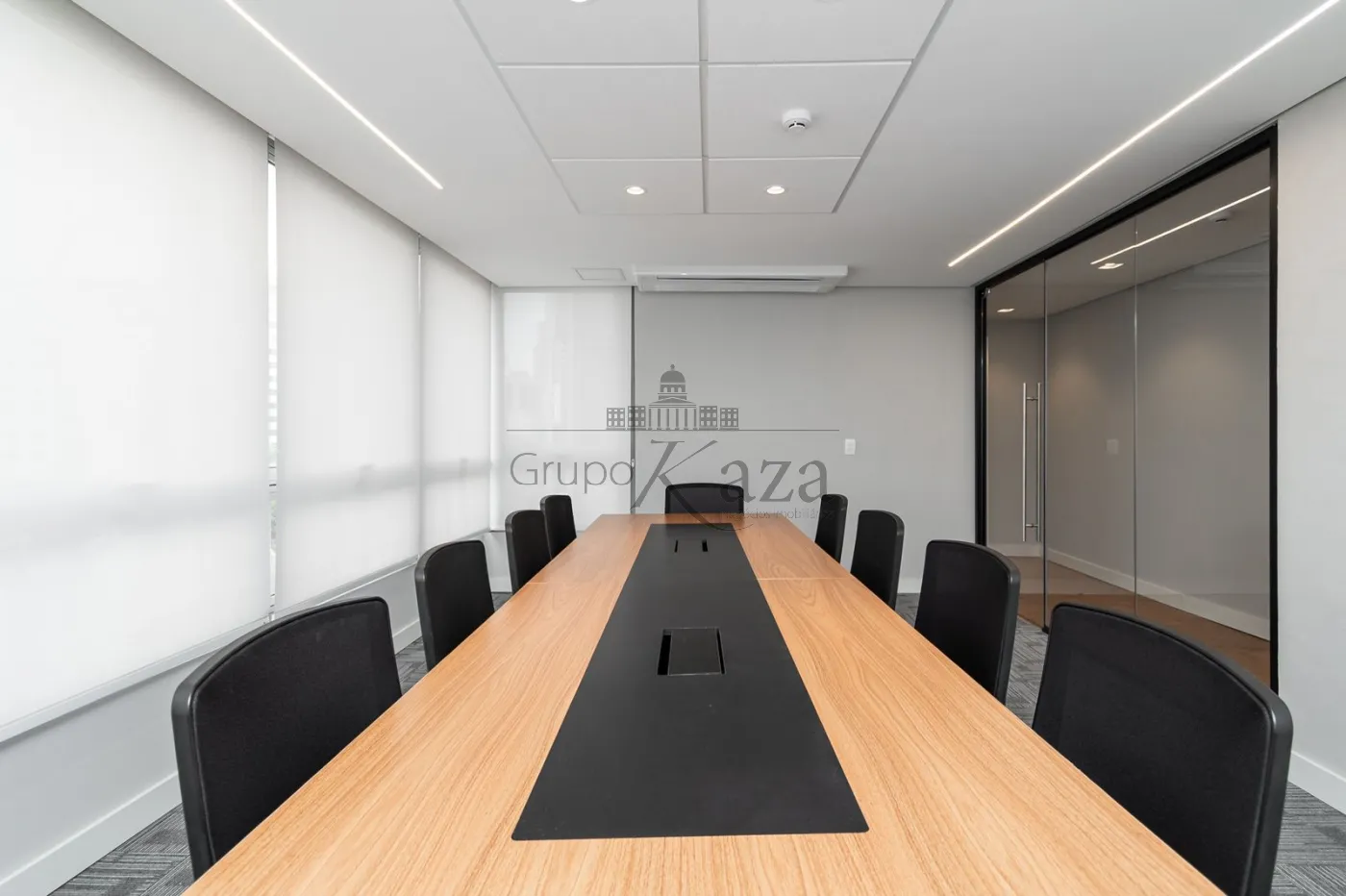 Foto 2 de Comercial Conjunto Comercial em Jardim Paulistano, São Paulo - imagem 2 Foto 2 de Comercial Conjunto Comercial em Jardim Paulistano, São Paulo - imagem 2