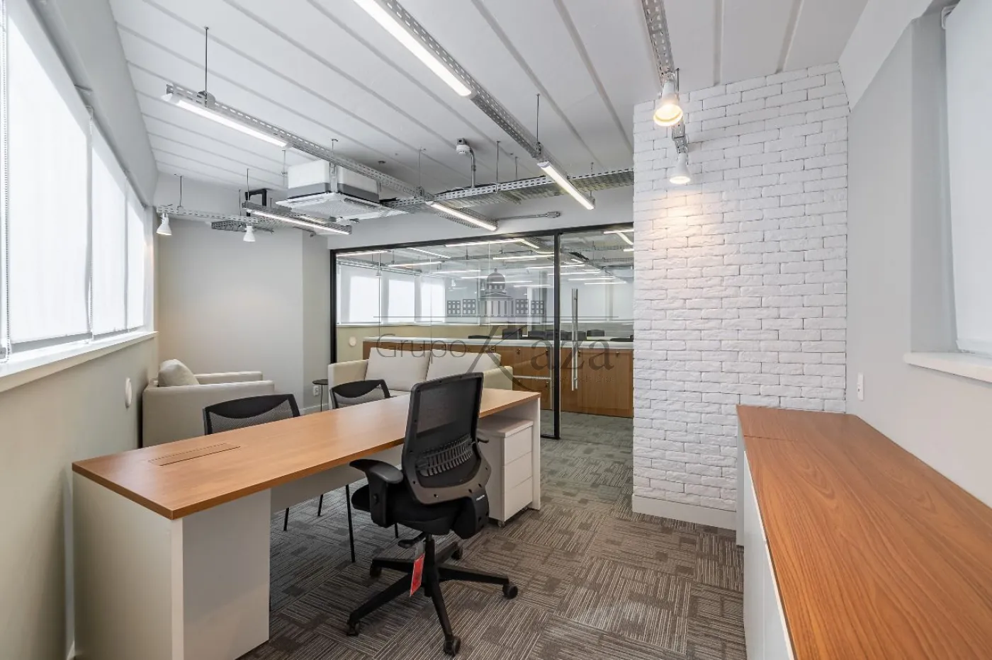 Foto 1 de Comercial Conjunto Comercial em Brooklin, São Paulo - imagem 1 Foto 1 de Comercial Conjunto Comercial em Brooklin, São Paulo - imagem 1