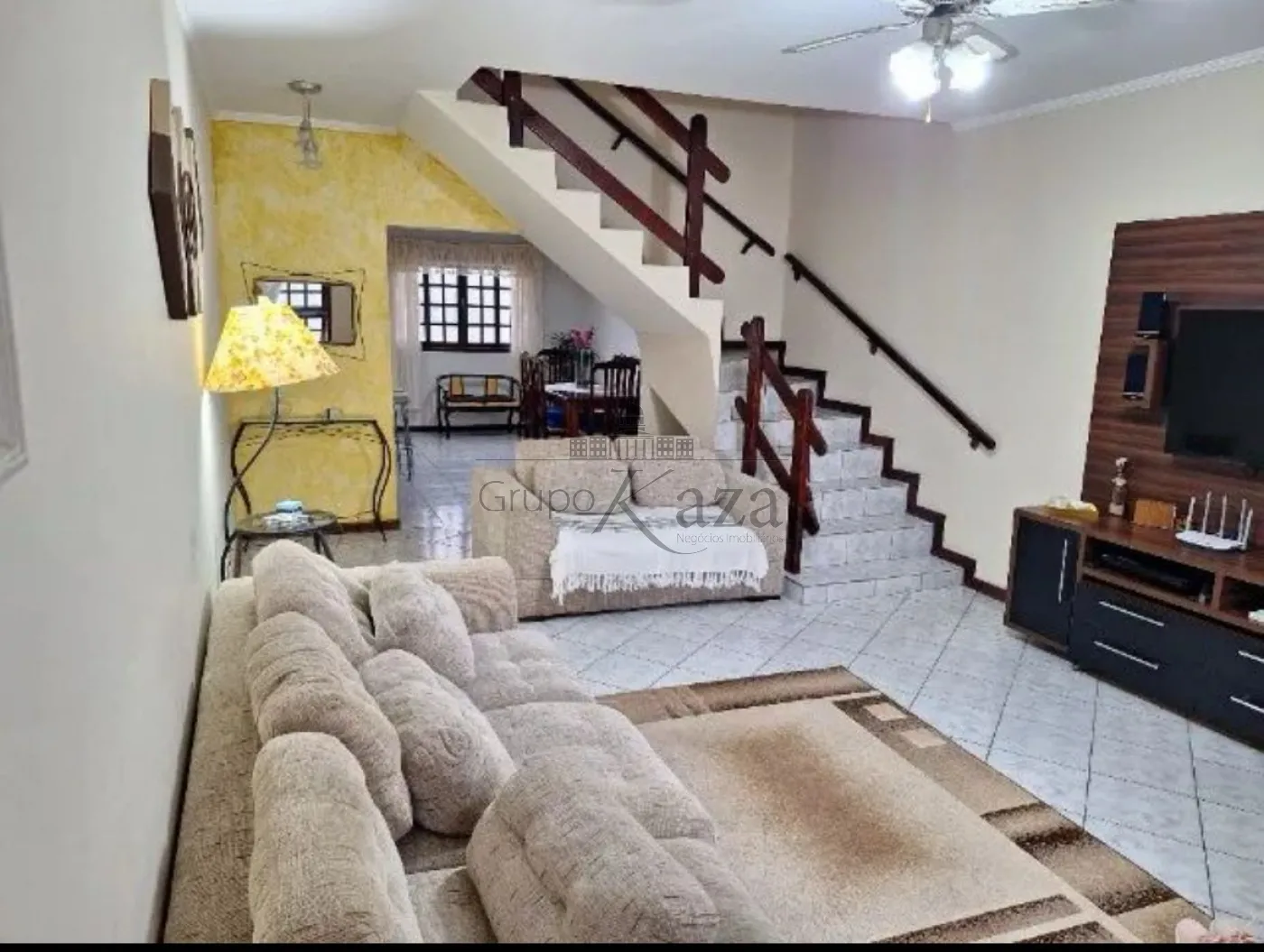 Foto 2 de Casa Sobrado em Jardim Altos de Santana II, Jacareí - imagem 2 Foto 2 de Casa Sobrado em Jardim Altos de Santana II, Jacareí - imagem 2