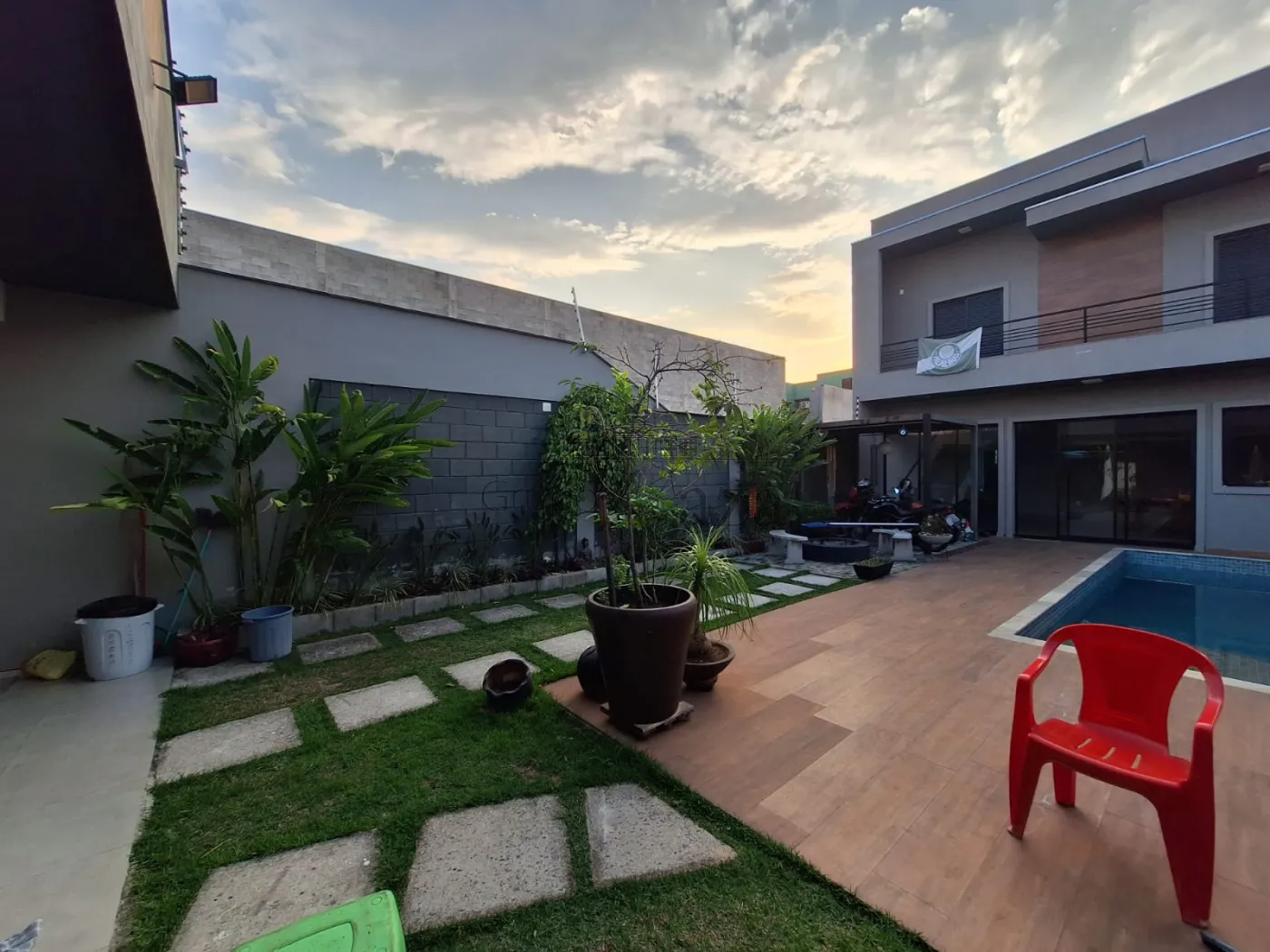 Foto 1 de Casa Sobrado em Residencial Esperança, Caçapava - imagem 1 Foto 1 de Casa Sobrado em Residencial Esperança, Caçapava - imagem 1